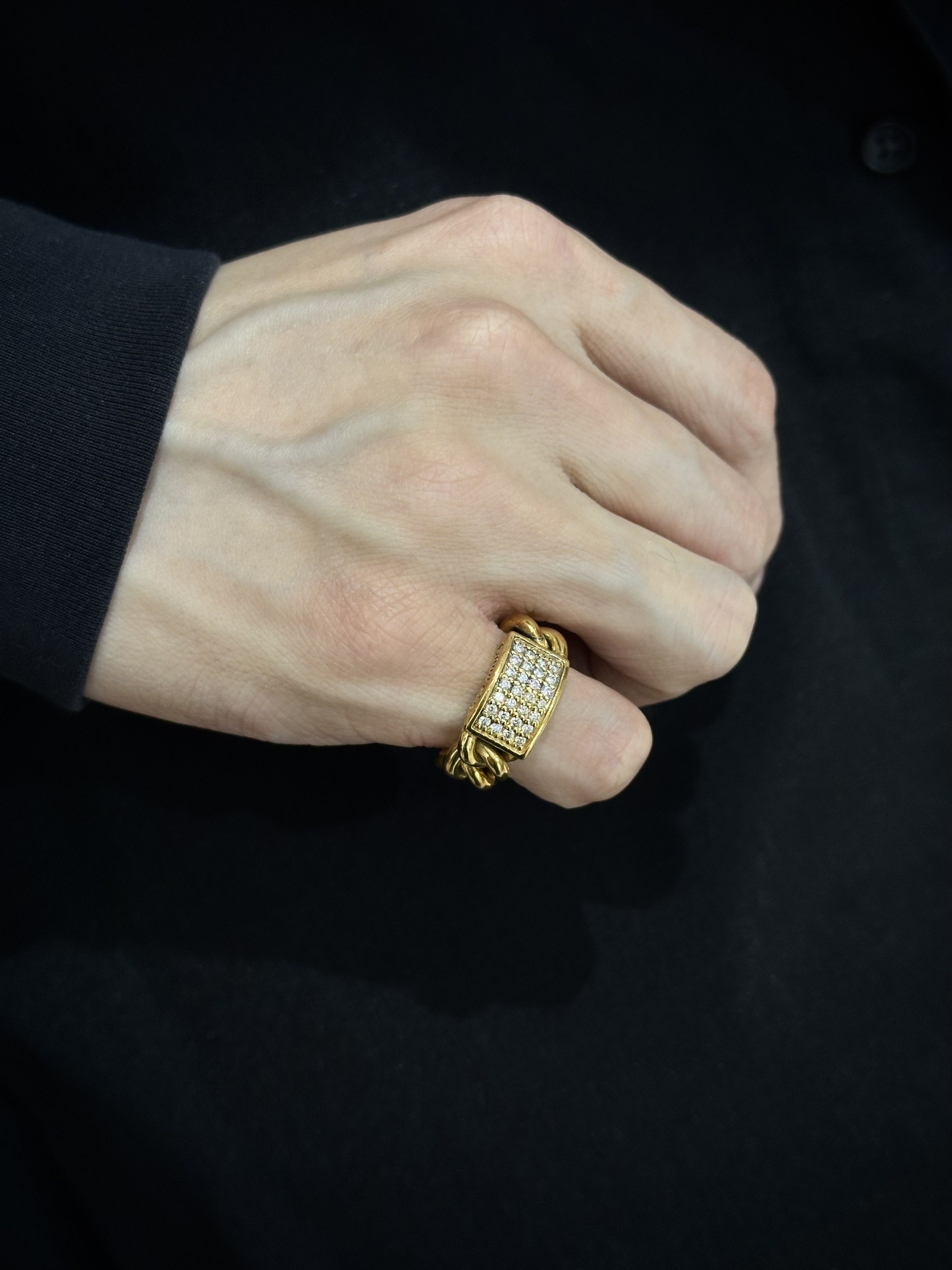 GA 22K Curb Chian ID ring w/white diamonds US8