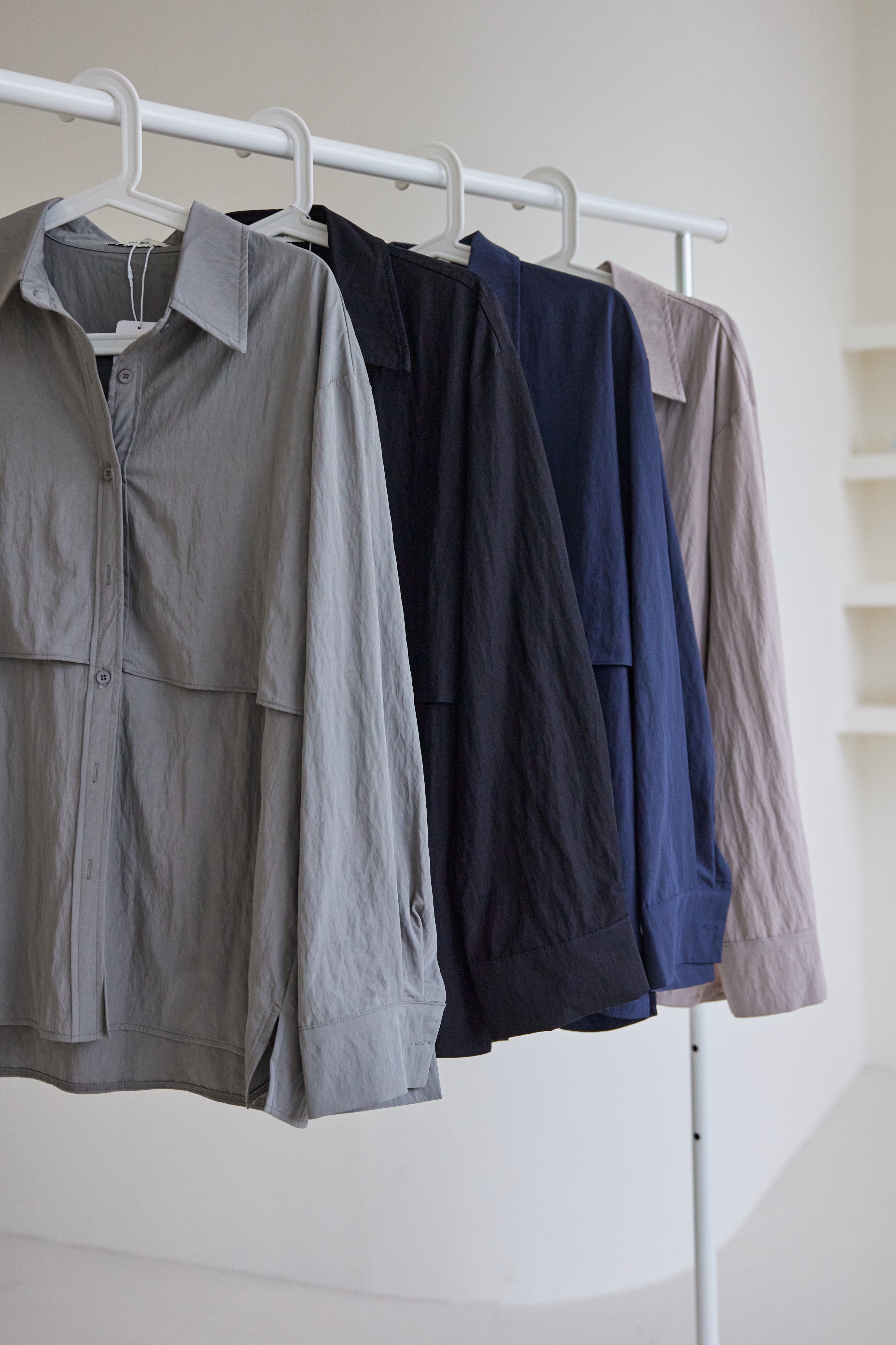 2603 OH！HER 雙層設計側開滑感襯衫