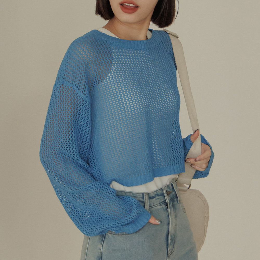 Simple hollow hole knitted short top sold in four colors【01013422】in stock+pre-order