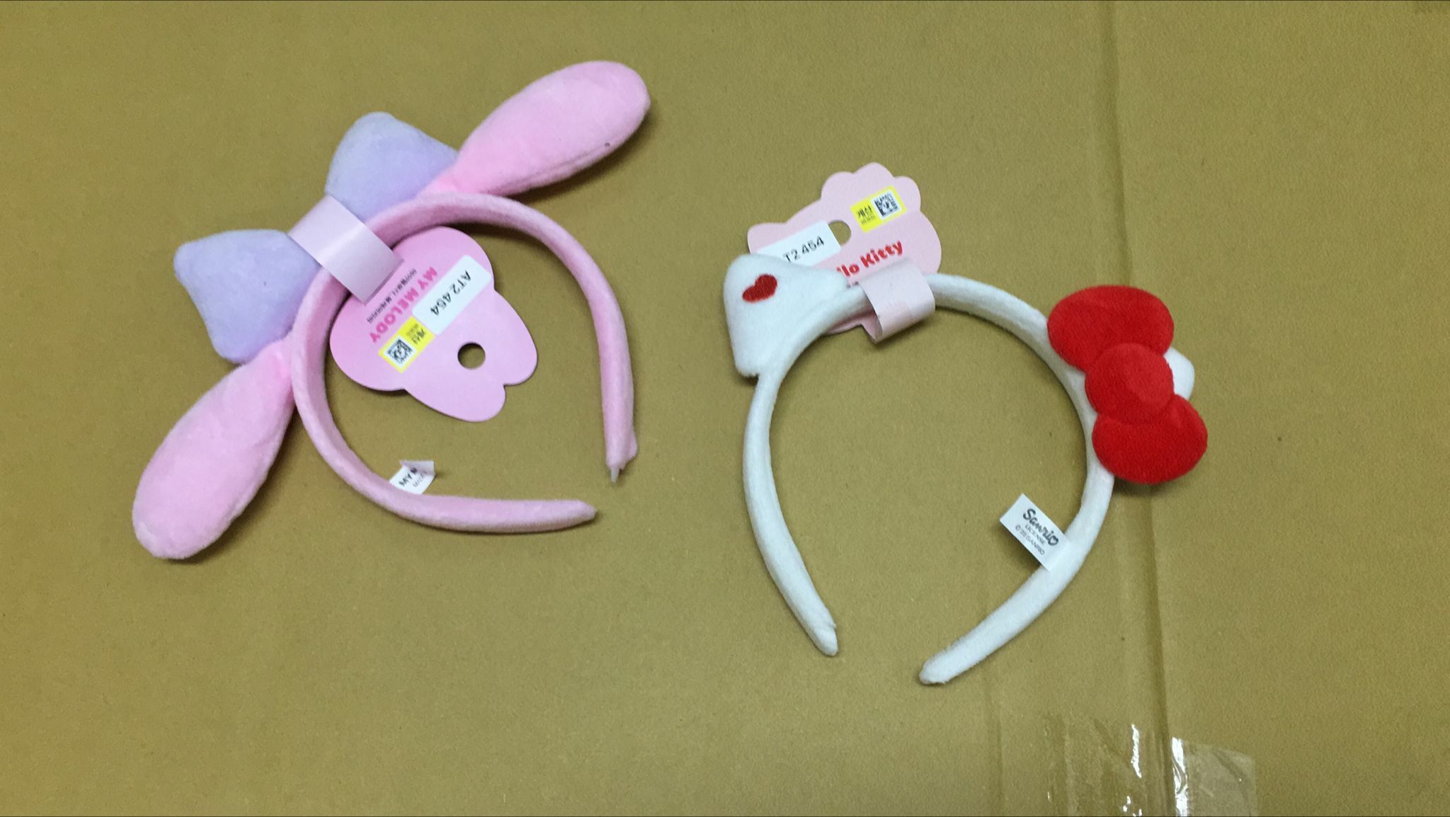 現貨 韓國Hello Kitty 頭COOL （清貨價貨品，不設退換）(AT2 454)