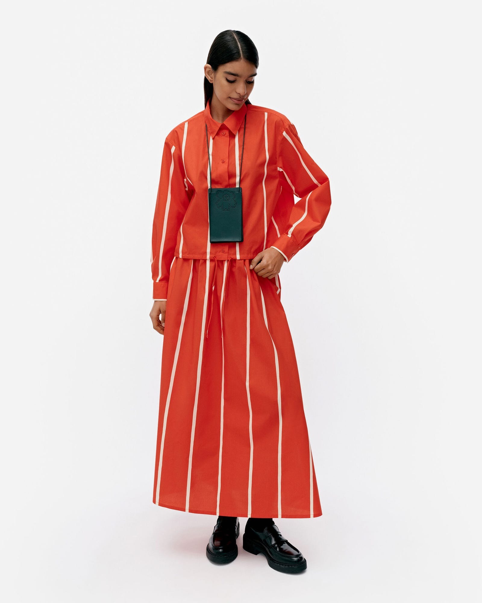 RYPYTYS PUHVELI 條紋襯衫