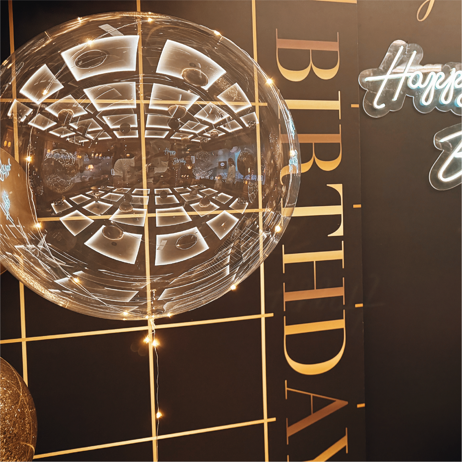 【私人招待所】台北．黑金色系