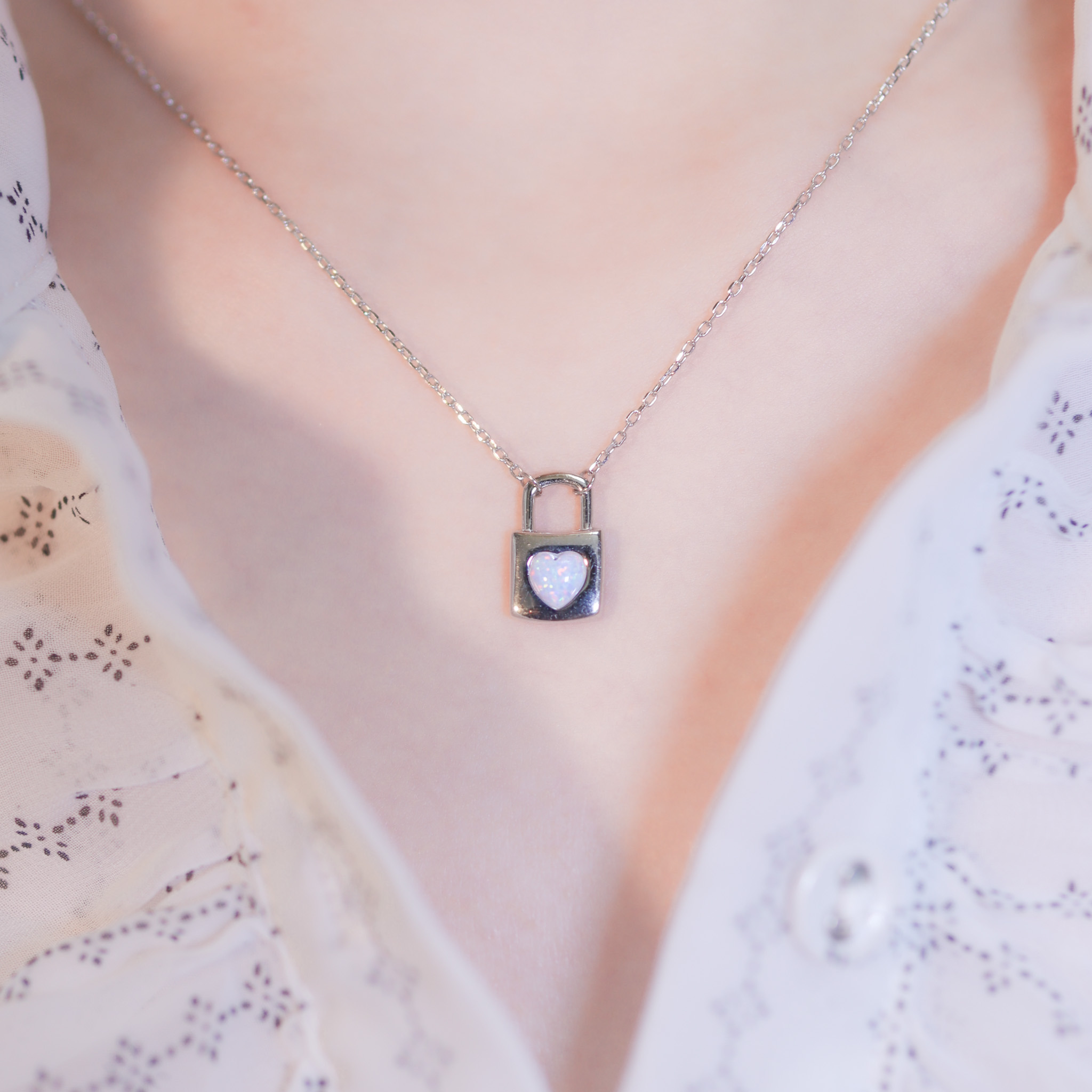 | 925純銀・厚鍍白金 | 為你定心項鍊 | NE1334 |