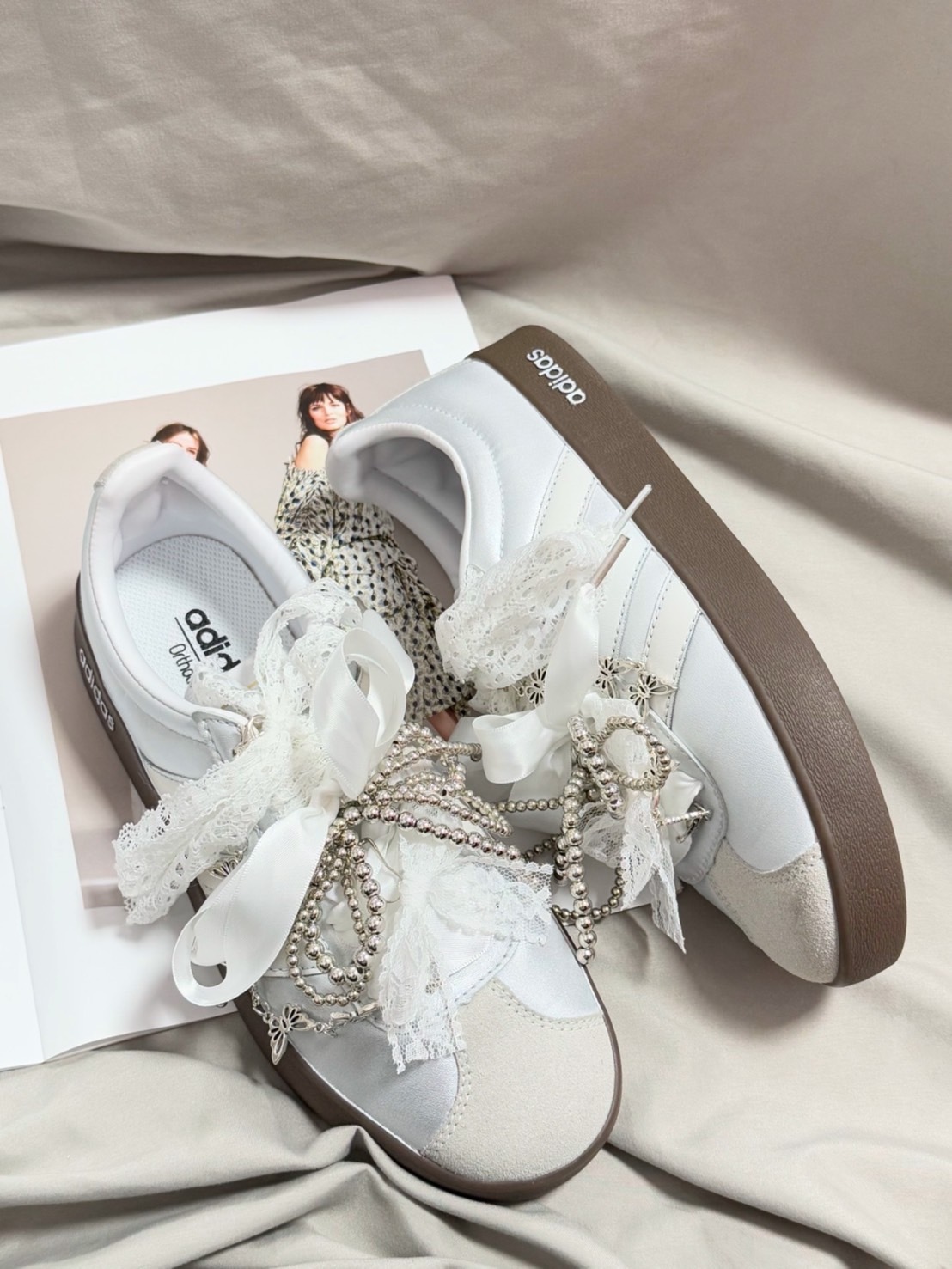 <絕美訂製款🩰> ADIDAS NEO VL COURT 2.0 緞帶蕾絲 鏈條 銀白 ID6015(Team648-同星寄月）