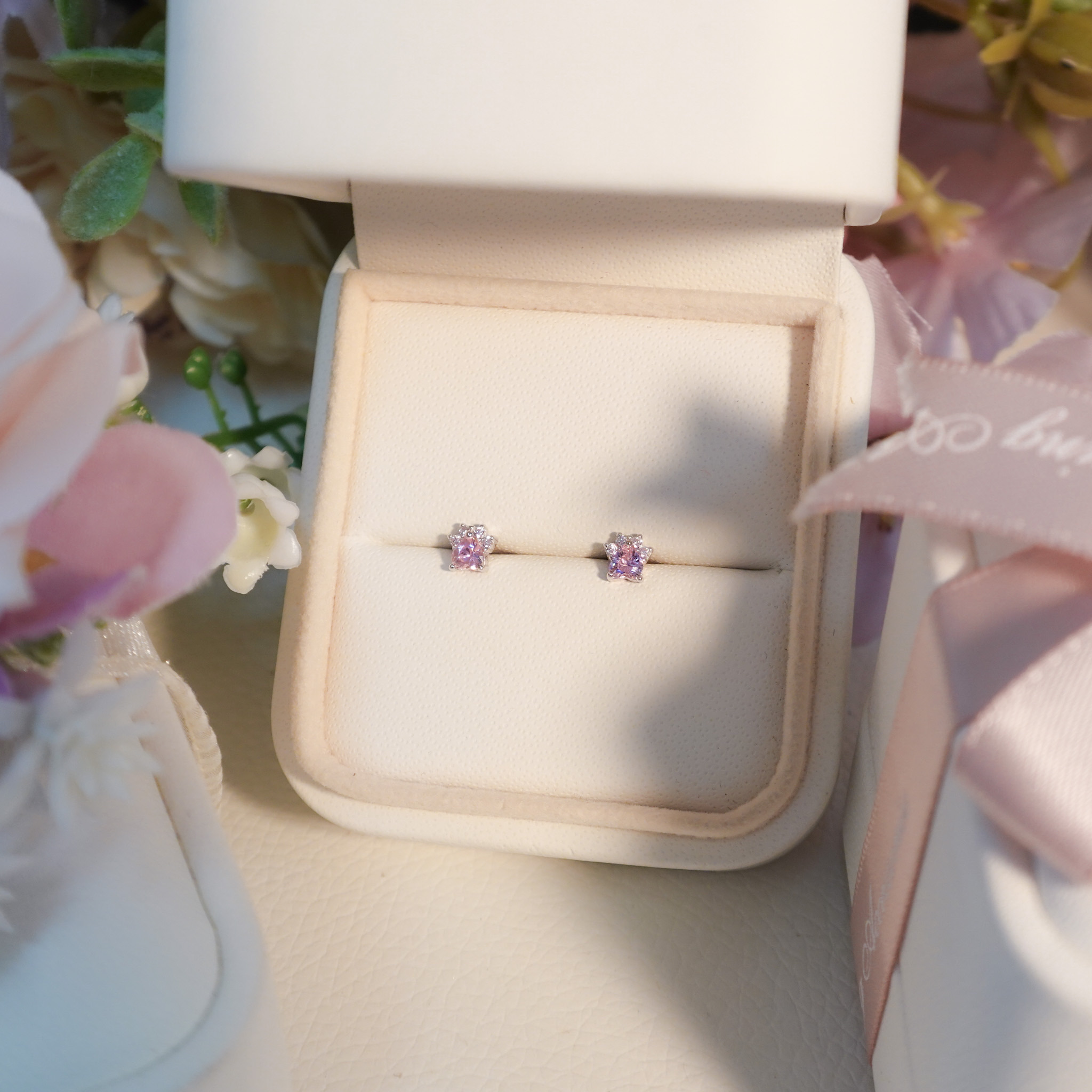 | 925純銀・厚鍍白金 | 迷你小肉球耳環 | EA0937 |