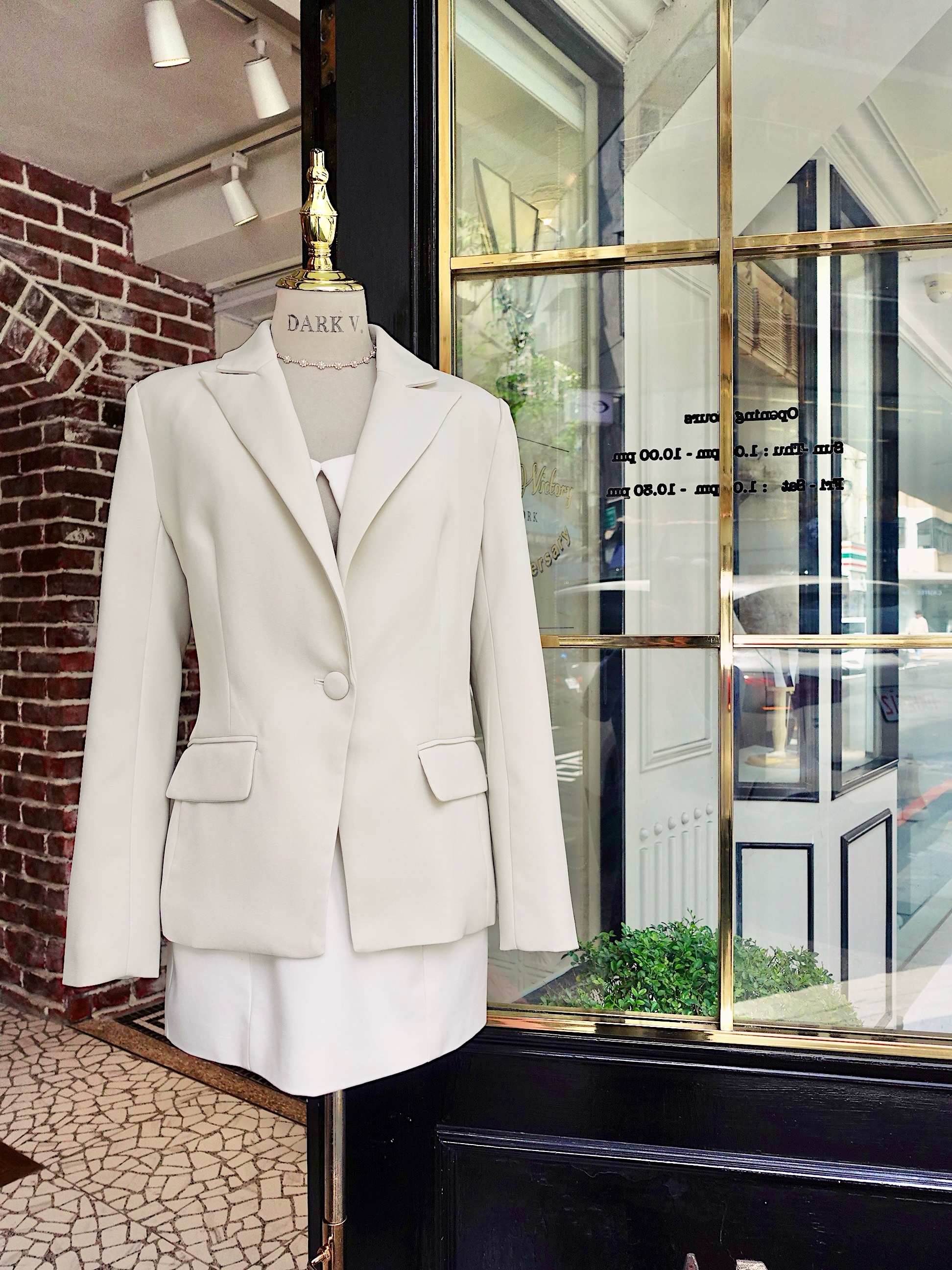 Creamy White奶油白色單釦西裝外套