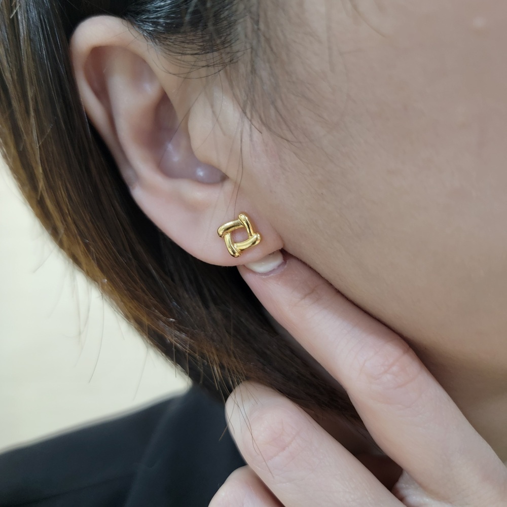 【me.luxe】K18幾何耳環8mm