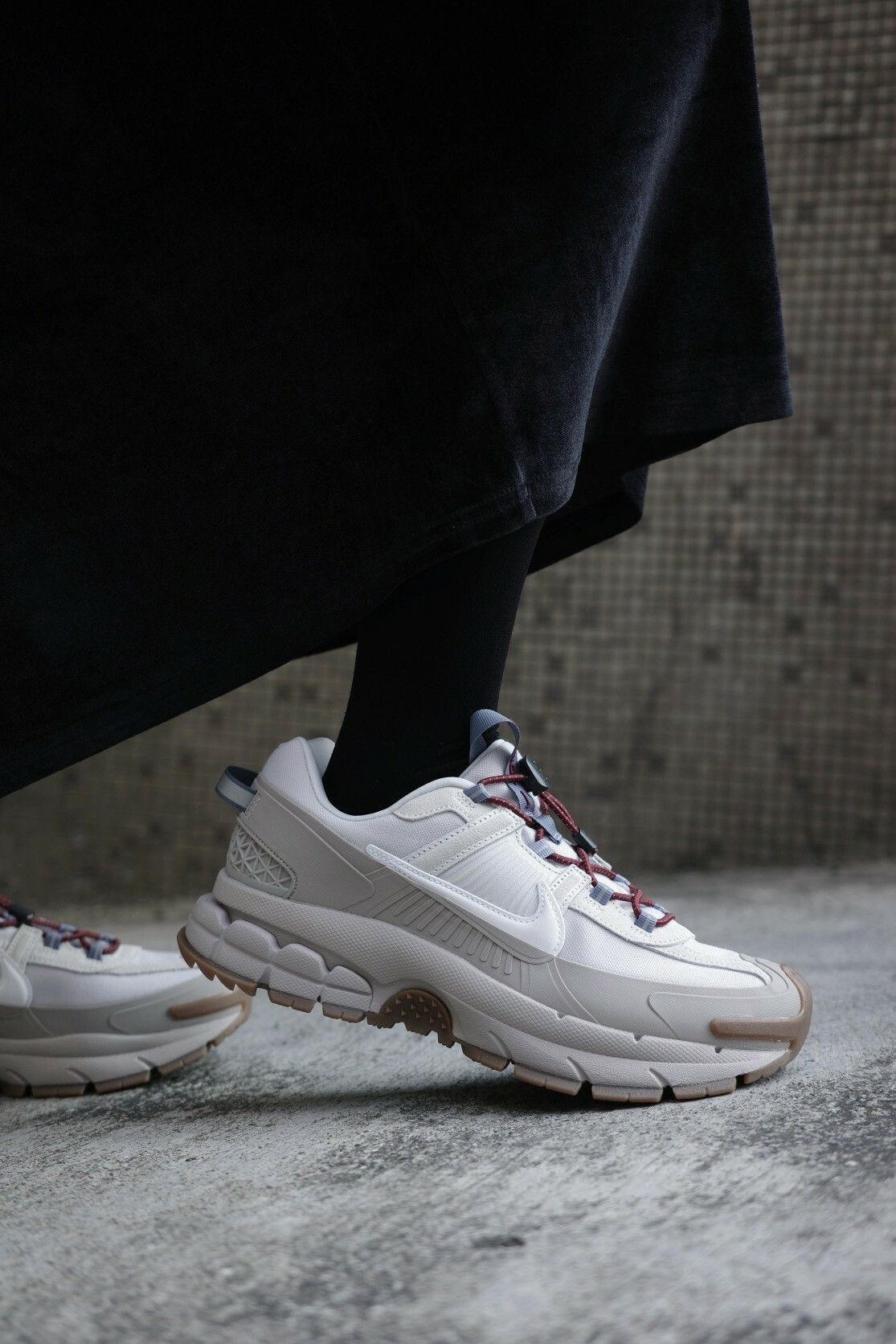 Nike Zoom Vomero Roam 米棕 hv4294-009