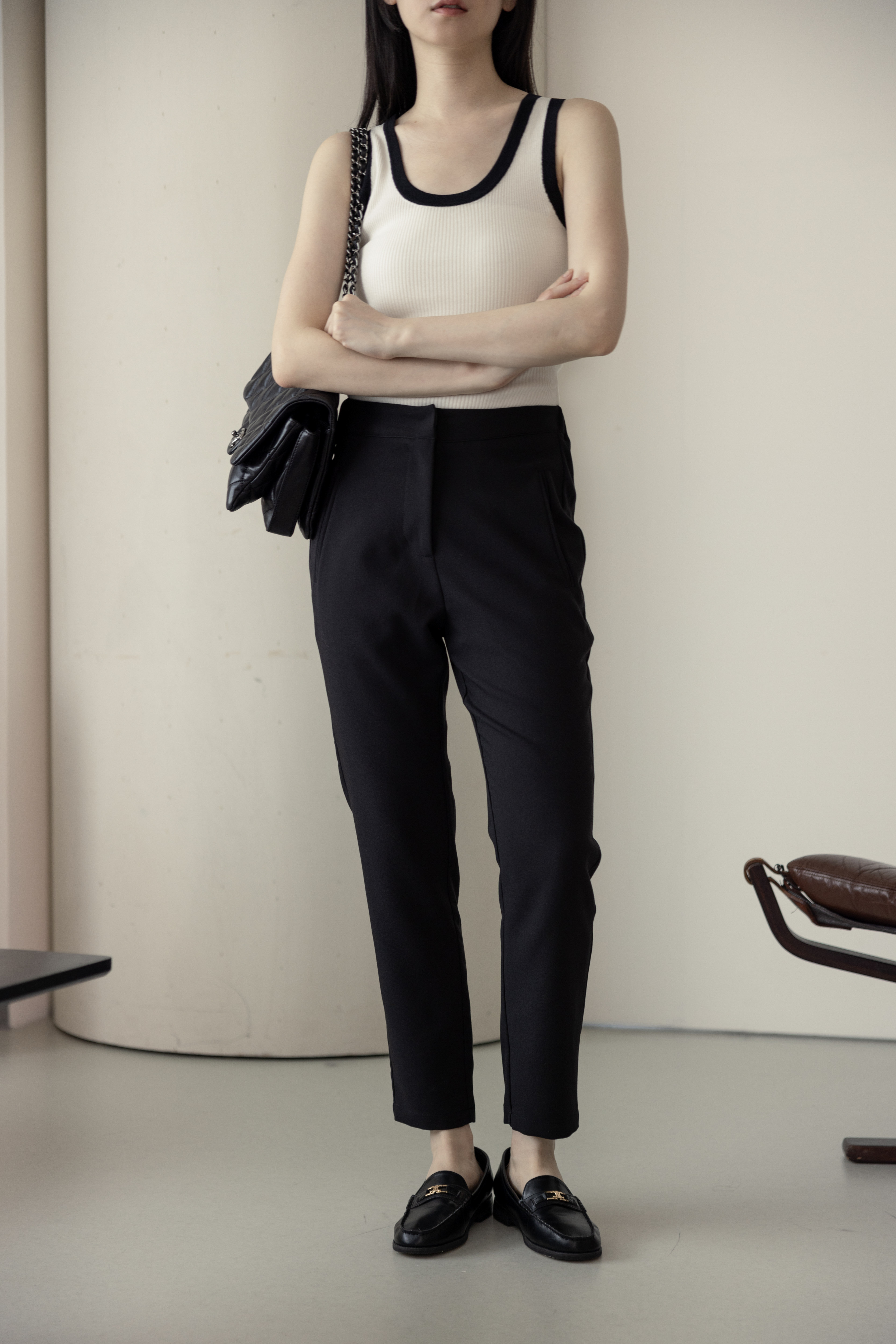 打摺顯瘦西裝褲-黑