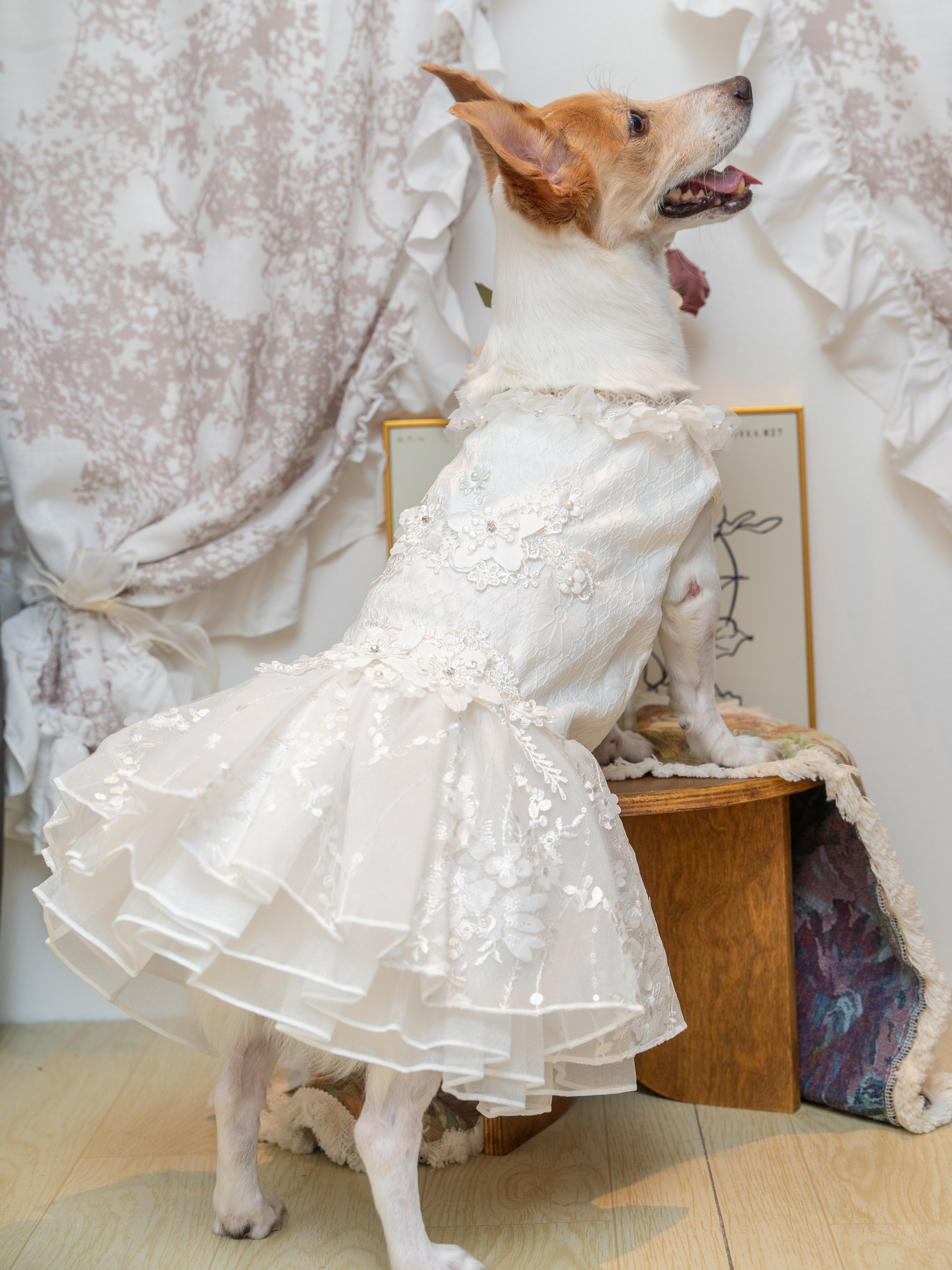 Glamour in Sparkly Floral Applique Wedding Dress