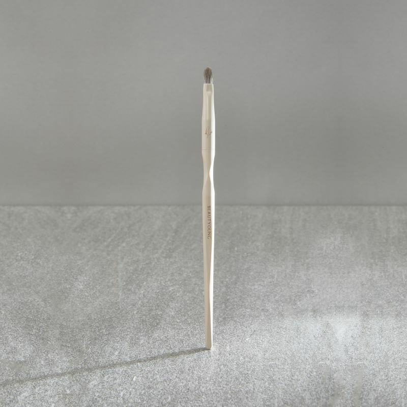 妝漾《法式奶油系列》精準打亮刷W08+細緻臥蠶刷&nbsp; W09