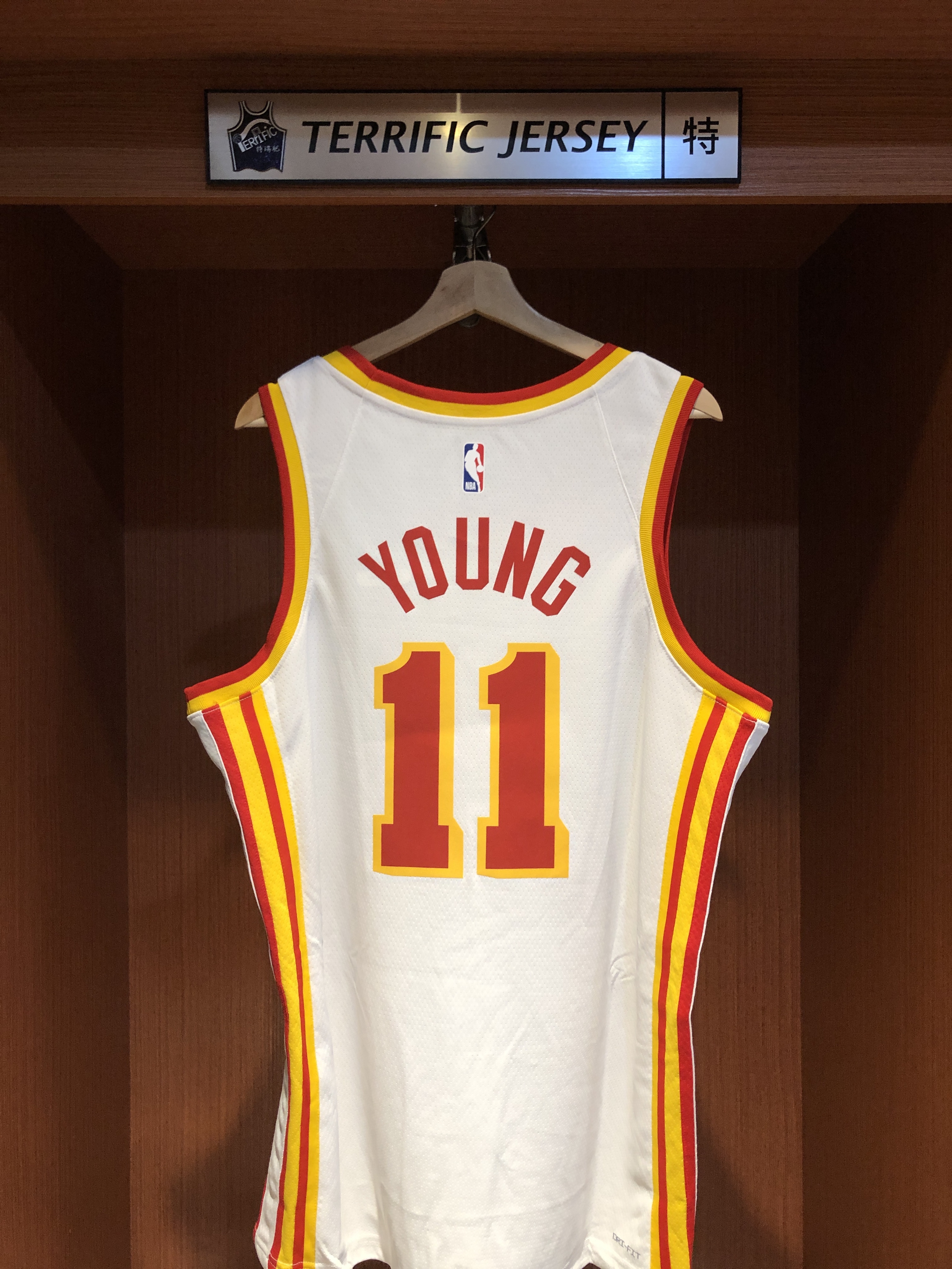 NBA球衣 Trae Young 亞特蘭大老鷹白 Association Nike Swingman 球迷版 熱轉印 全新