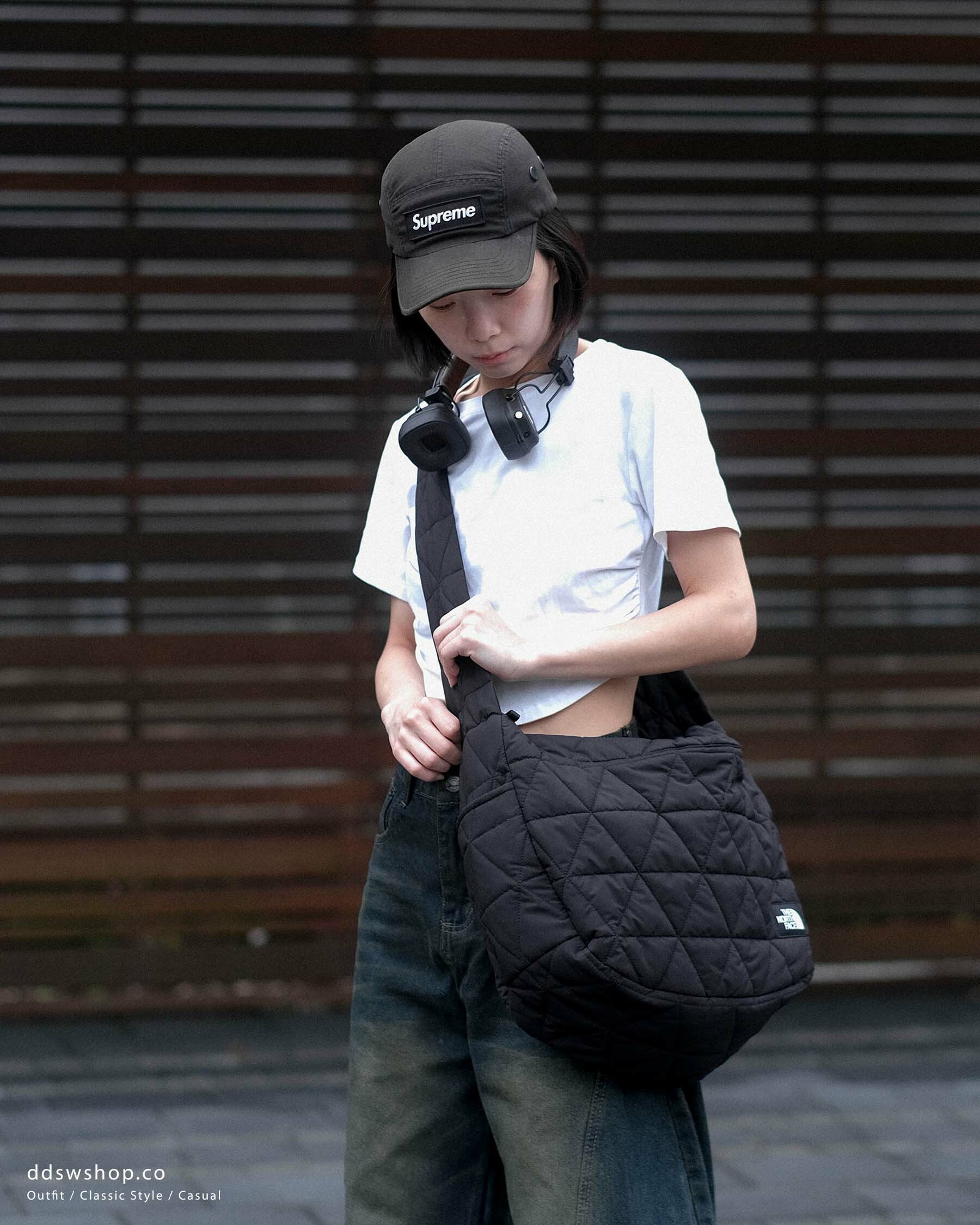 "現貨" THE NORTH FACE URBAN BIG SHOULDER BAG QT 衍縫側背包 NN2PQ82