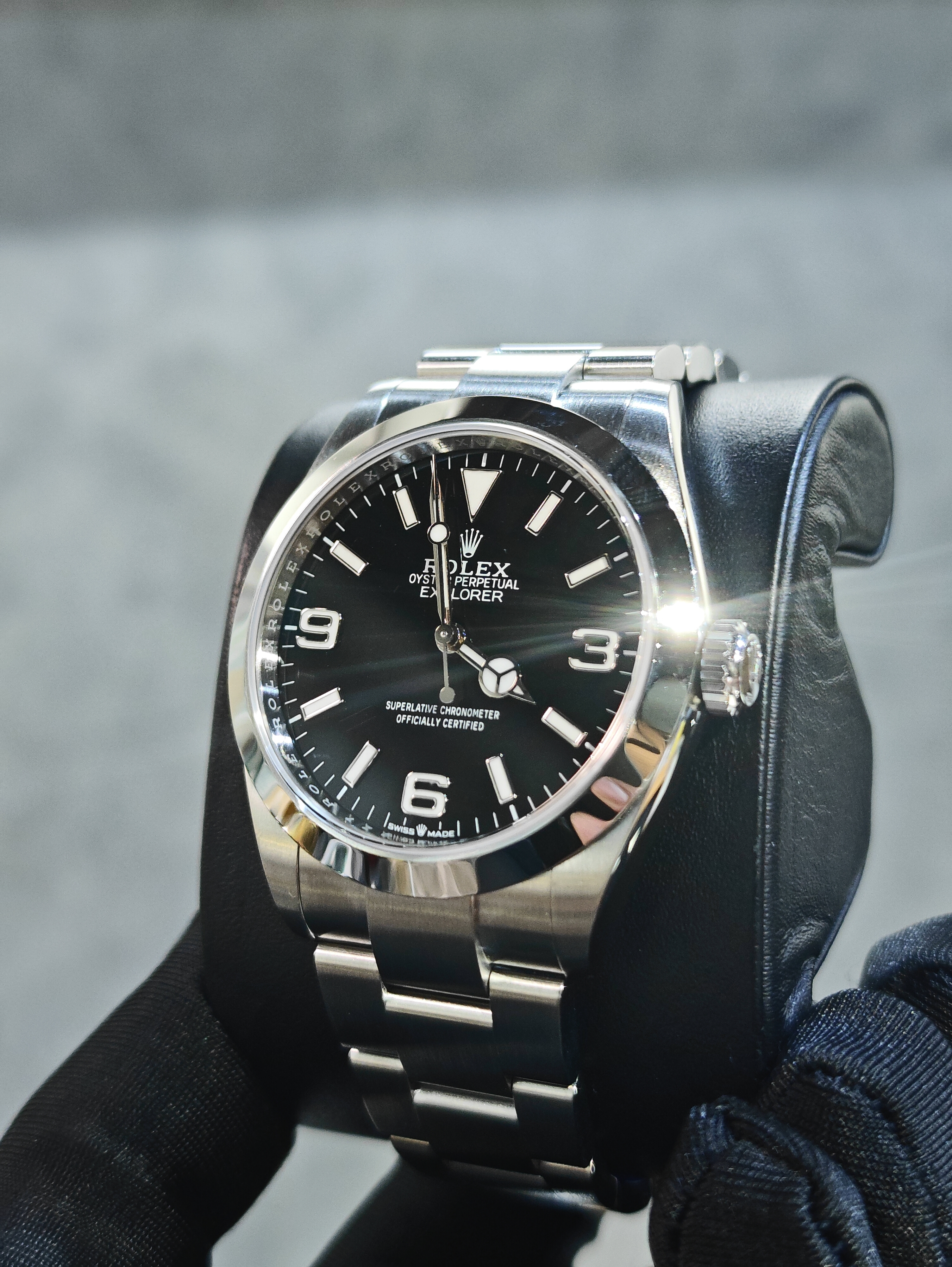 BRAND NEW ROLEX 124270 BLACK OYSTER PERPETUAL EXPLORER 36mm