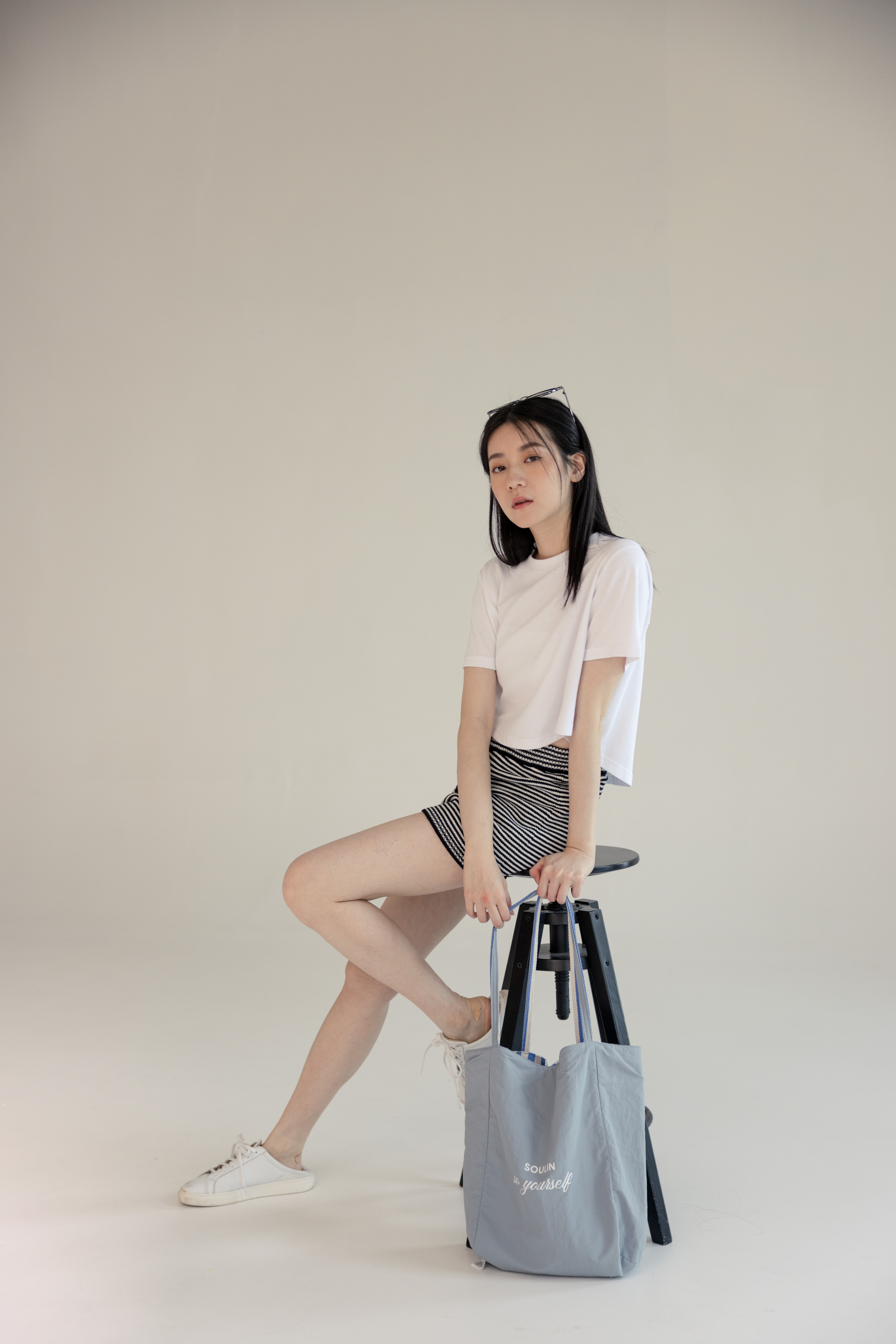 品牌雙面條紋尼龍包-藍