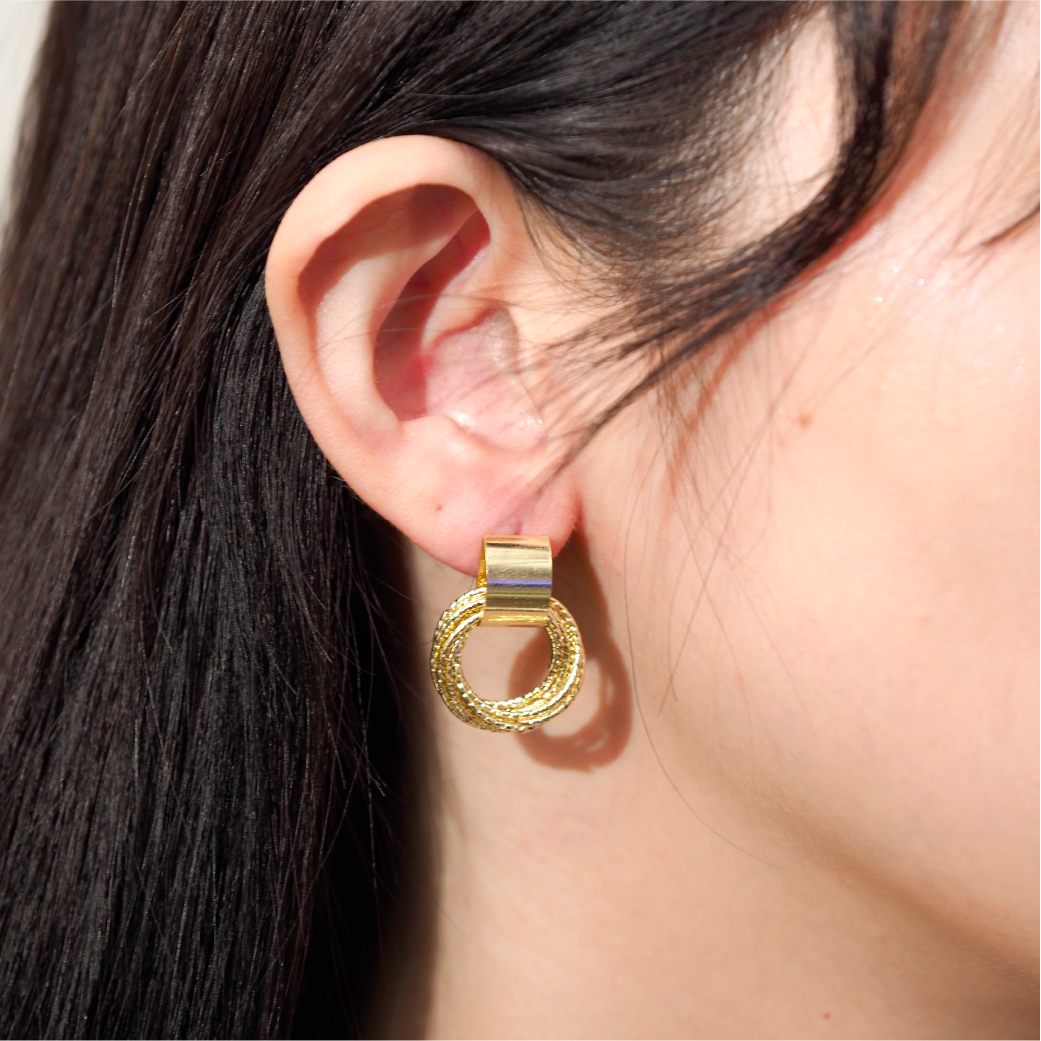 環金耳環實際配戴