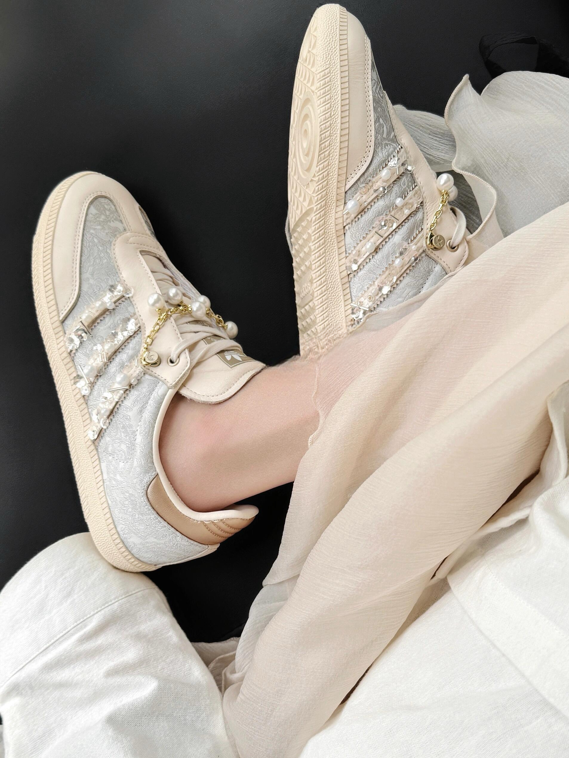 Adidas Originals Samba OG 珍珠香檳 米杏色 淺灰色 香檳金 絲綢 珍珠 金鍊 復古 德訓鞋 T頭鞋 JQ2616/預購