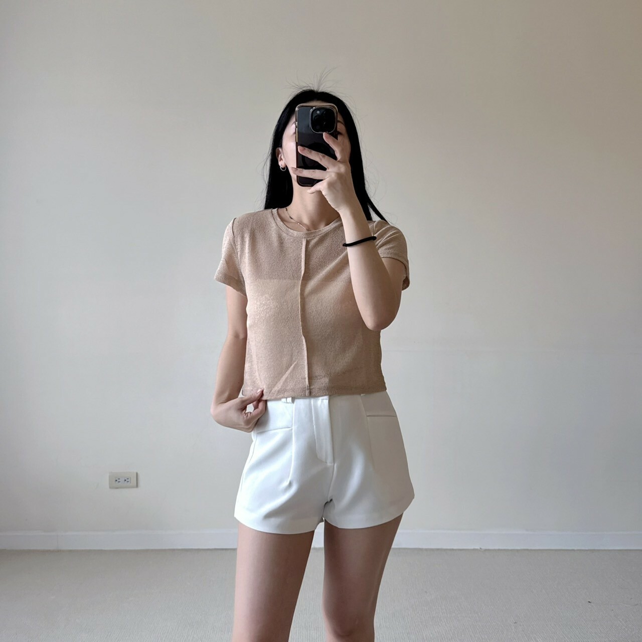 前壓褶透敷短袖上衣（現貨）