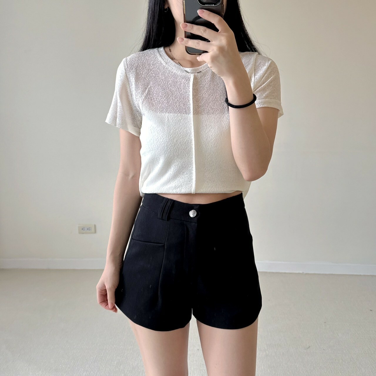前壓褶透敷短袖上衣（現貨）