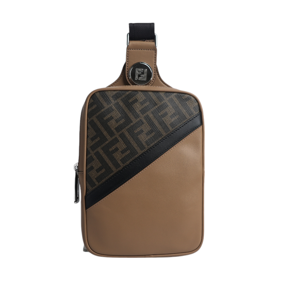 【FENDI】Diagonal 對角設計帆布及皮革胸口包/腰包