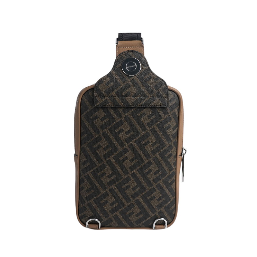 【FENDI】Diagonal 對角設計帆布及皮革胸口包/腰包(棕色)7VZ085 ARMD F1EGA
