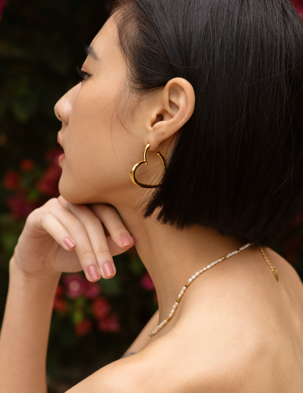 Melt · 不對稱流線愛心耳環（金色）