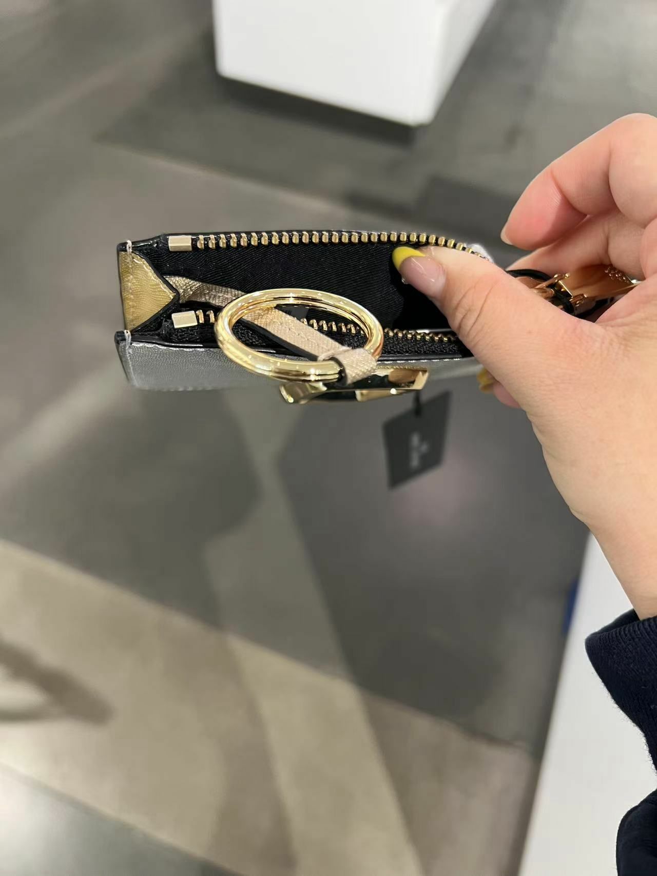 【預購】G030589 Marc Jacobs 金銀色卡包