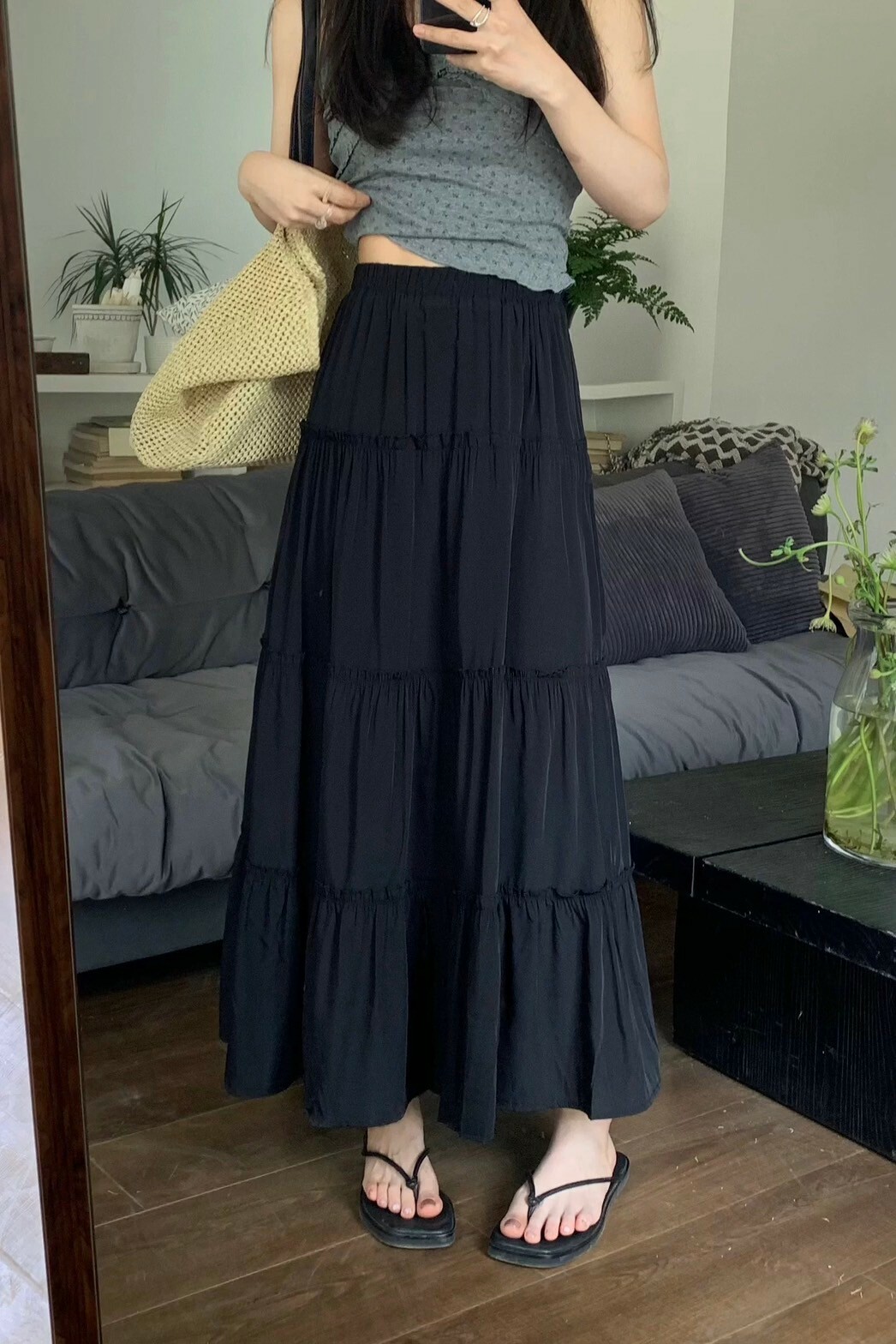 鬆緊腰素面蛋糕長裙