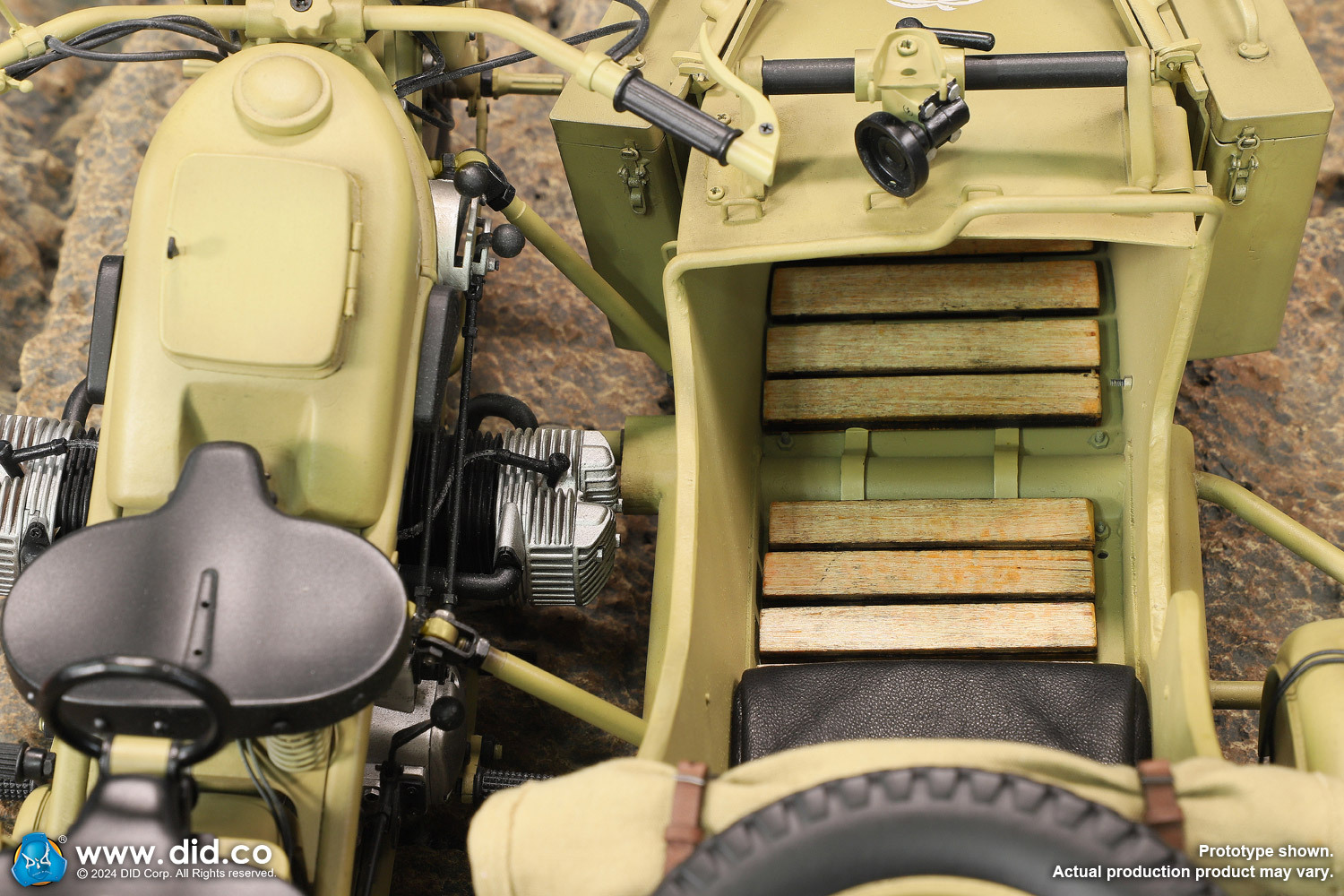 [訂金] DID  E60075Y - 1/6 WWII German Zündapp KS 750 Motorcycle with sidecar (Sand)