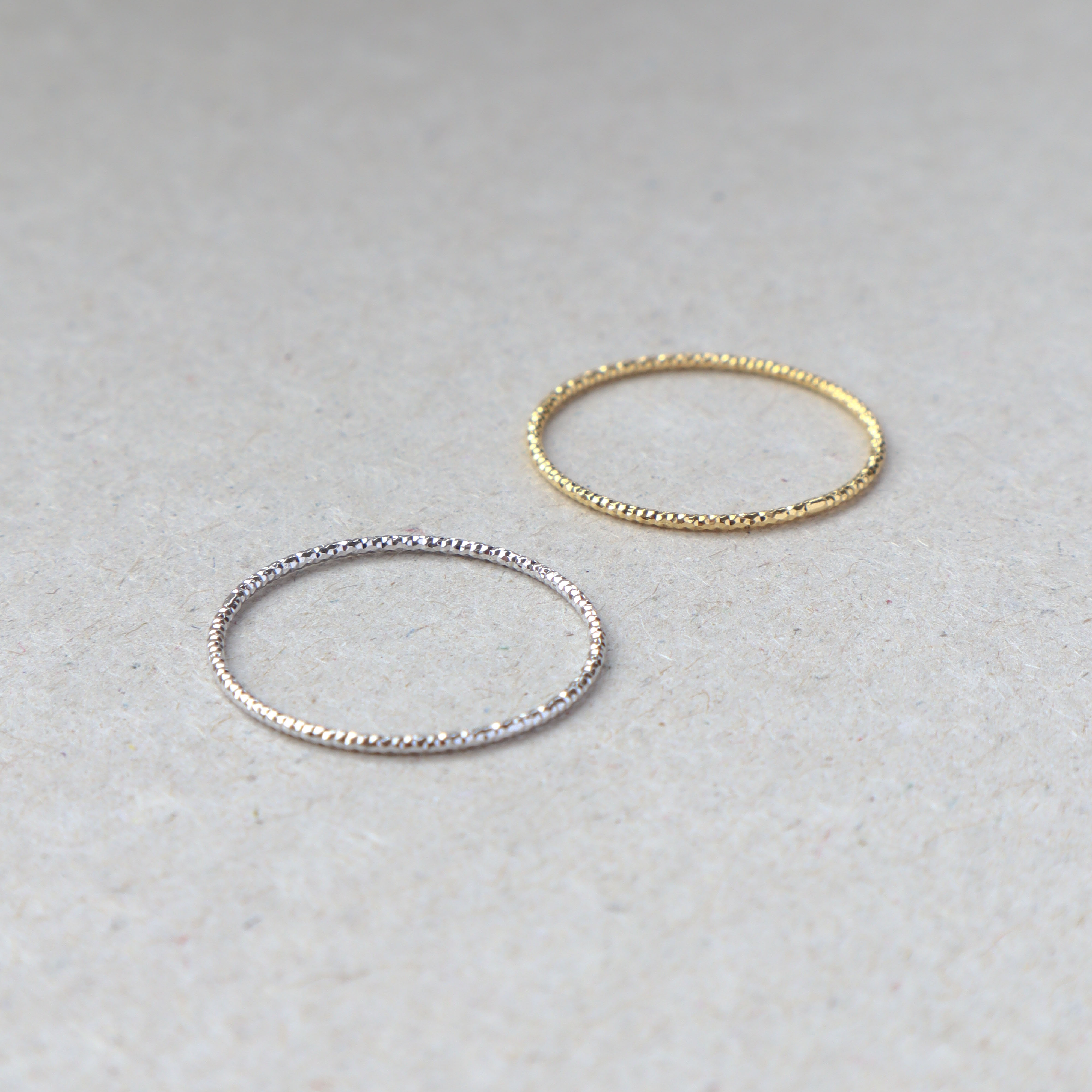 Silver/切割紋理線戒