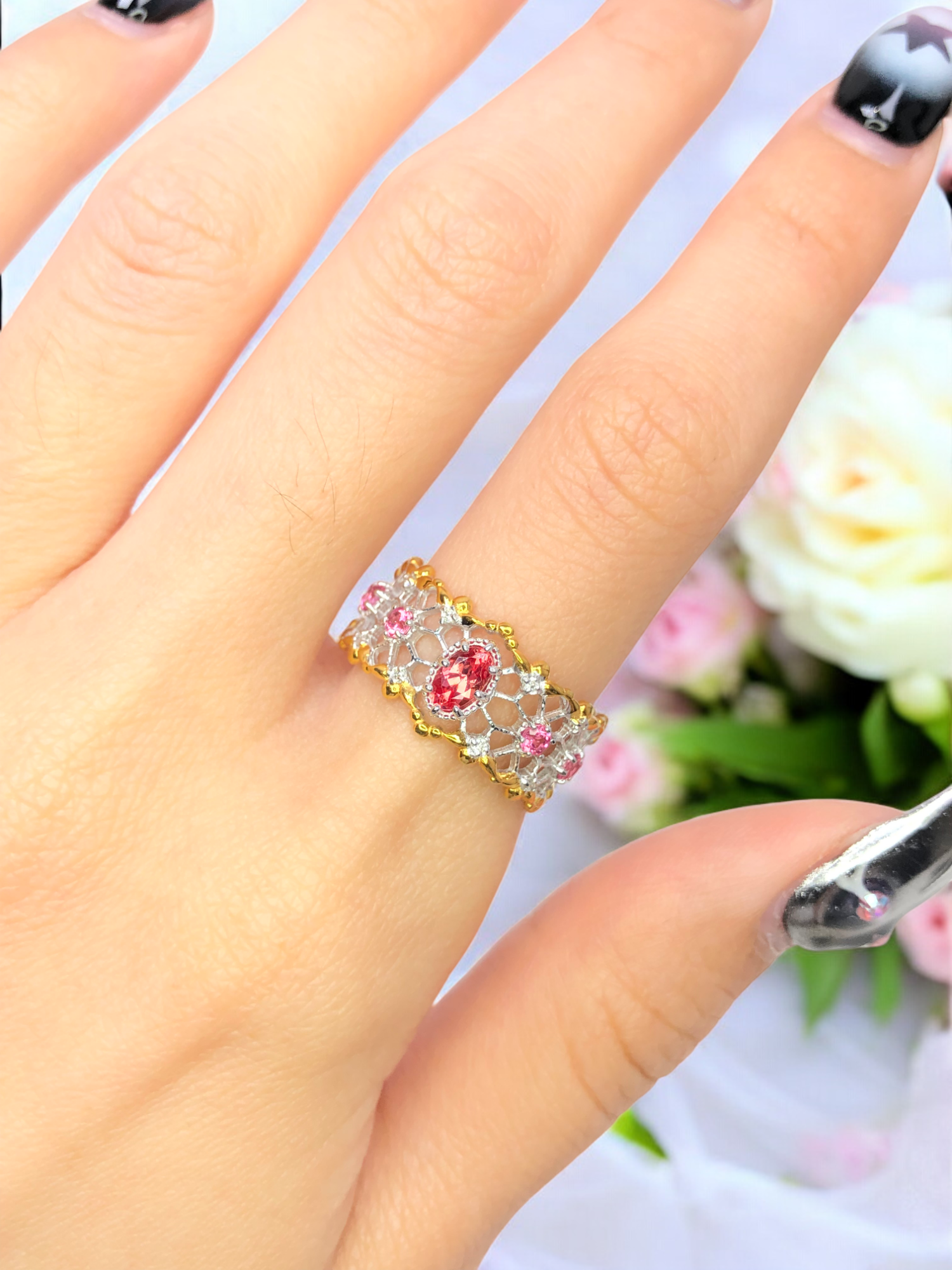 925銀 戒圍12【馬亨蓋尖晶石0.29克拉 馬亨蓋尖晶石0.23ct 鑽石共4分】