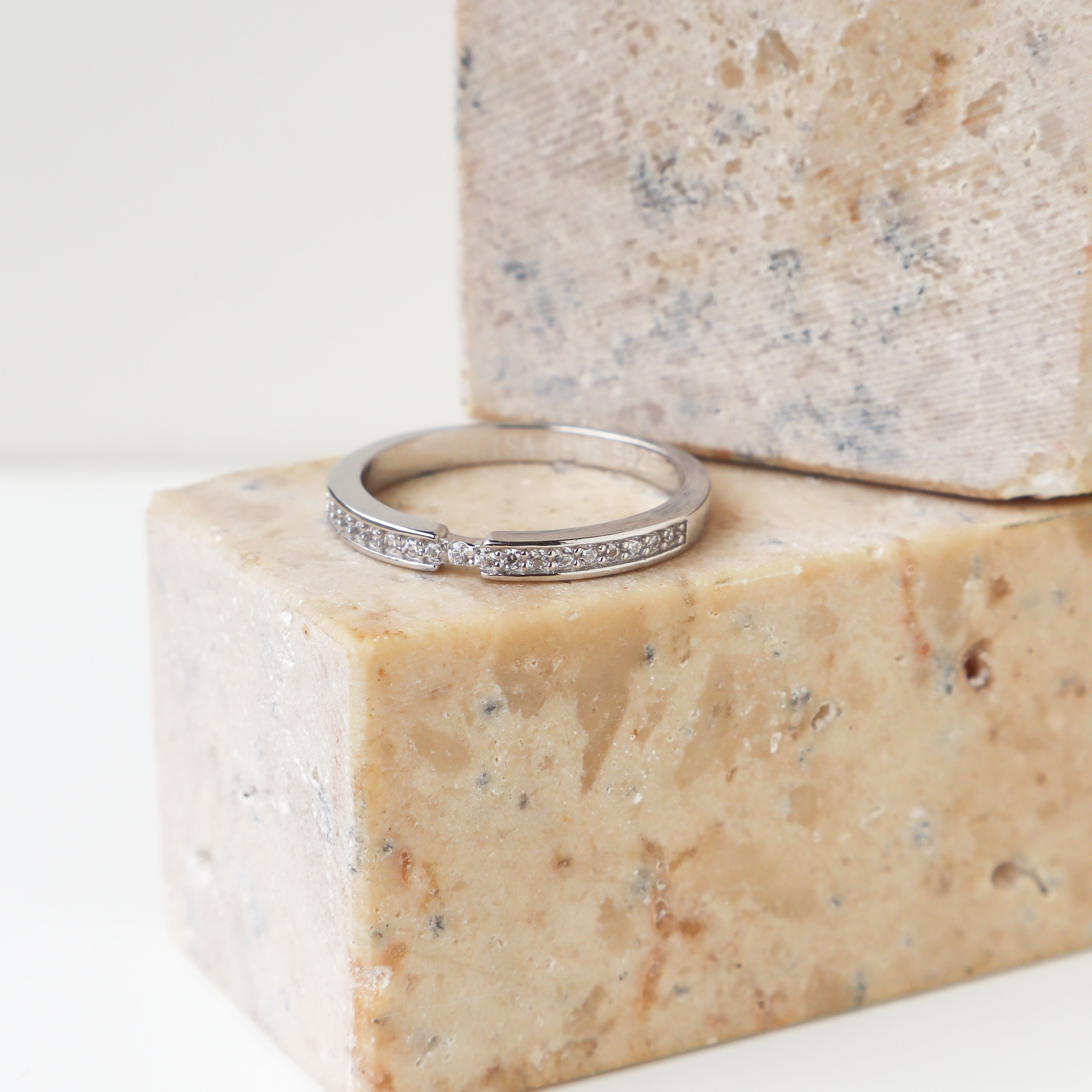 Silver/序曲排鑽戒指