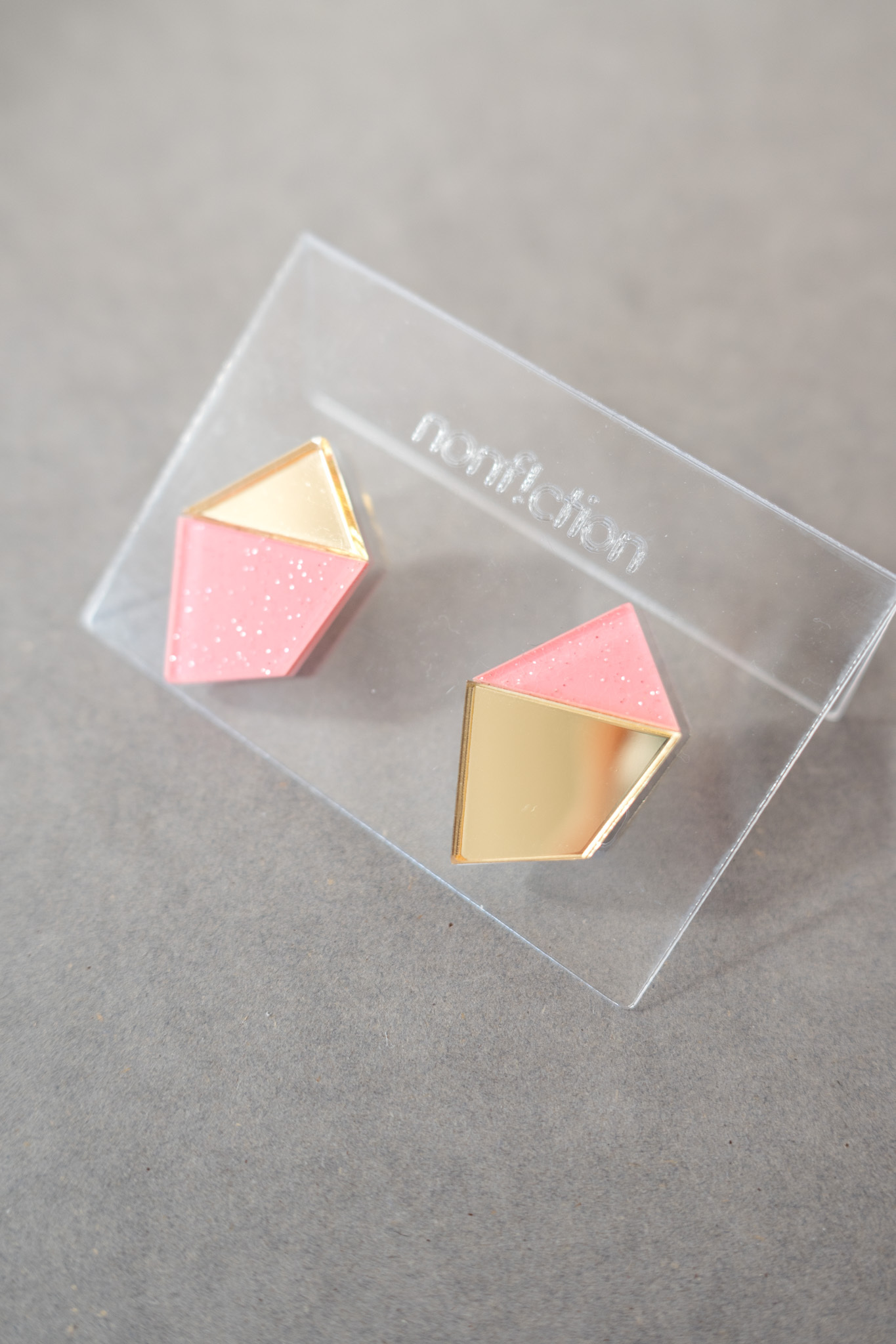 [nonf!ction] GOKAKU | 璀璨粉 | 耳夾 | NO.60