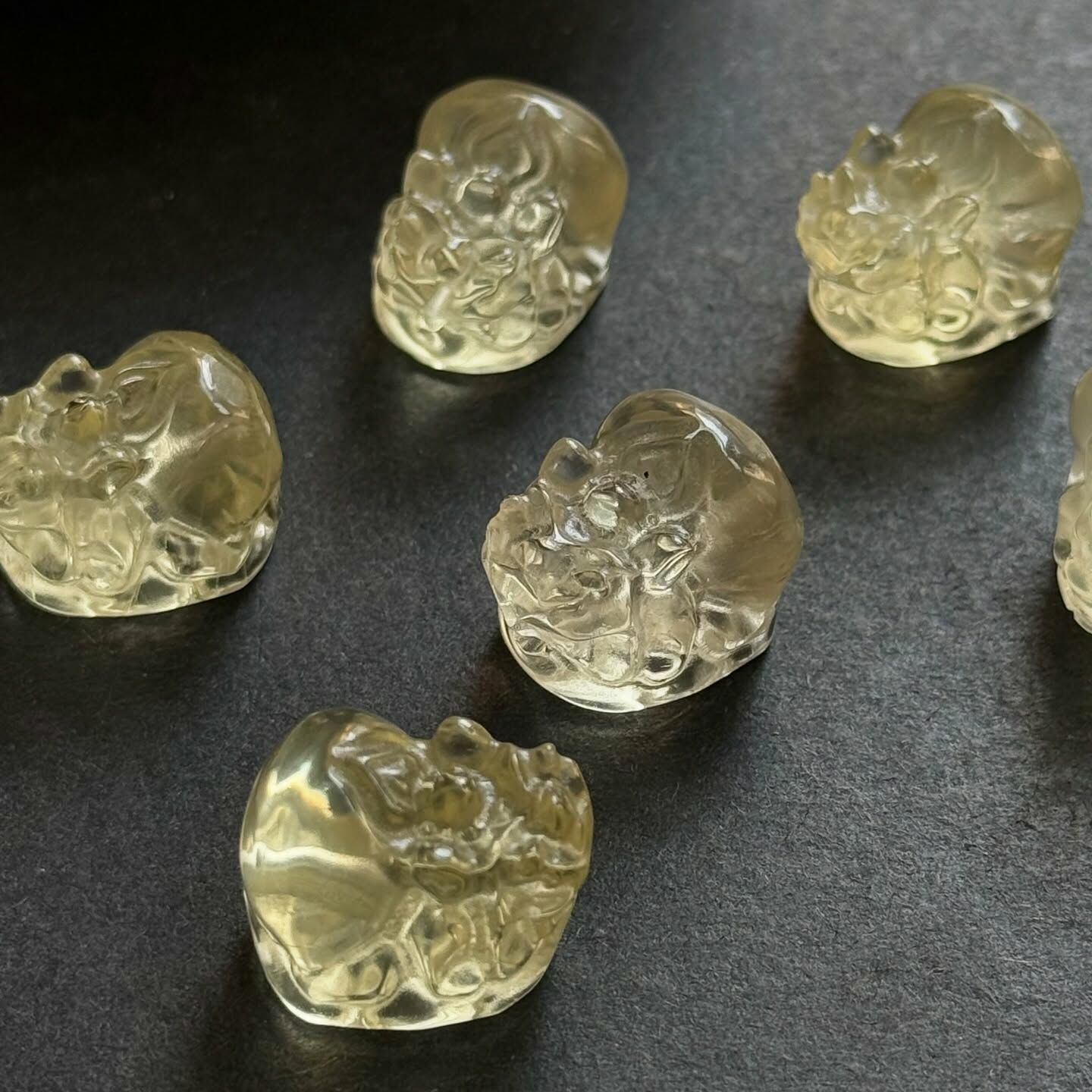 [原石] 檸檬黃水晶 貔貅（通孔）水晶串珠材料