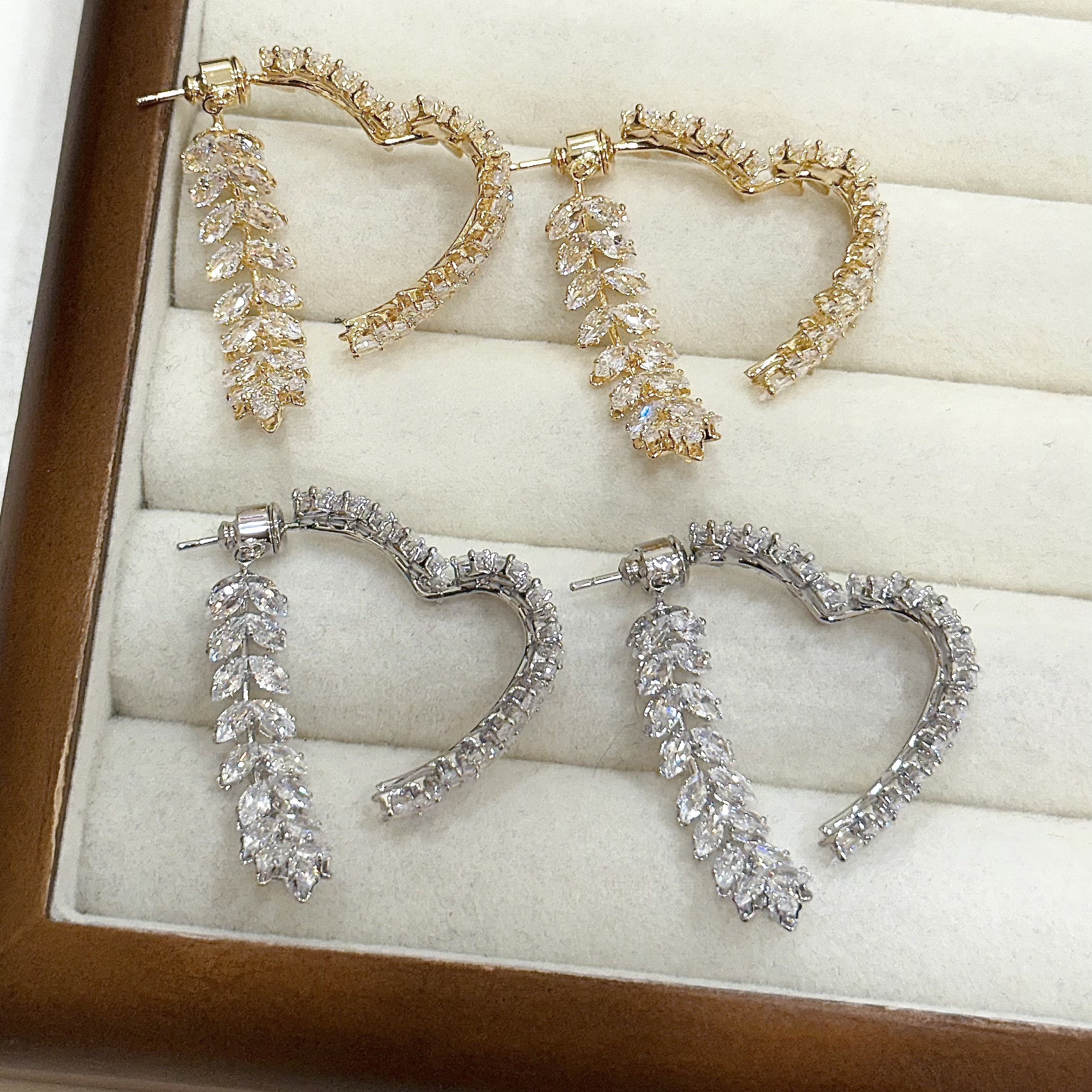 M23鋯石葉子愛心前後扣