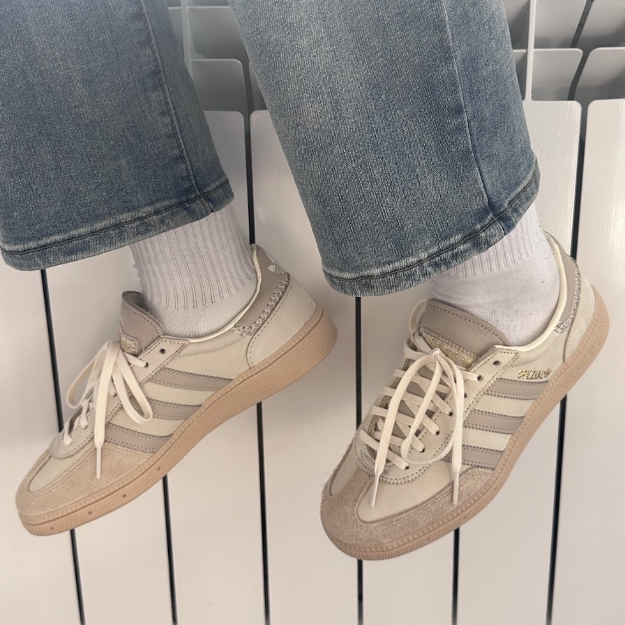 ADIDAS HANDBALL SPEZIAL 奶油栗子 外縫線麂皮 IE3699