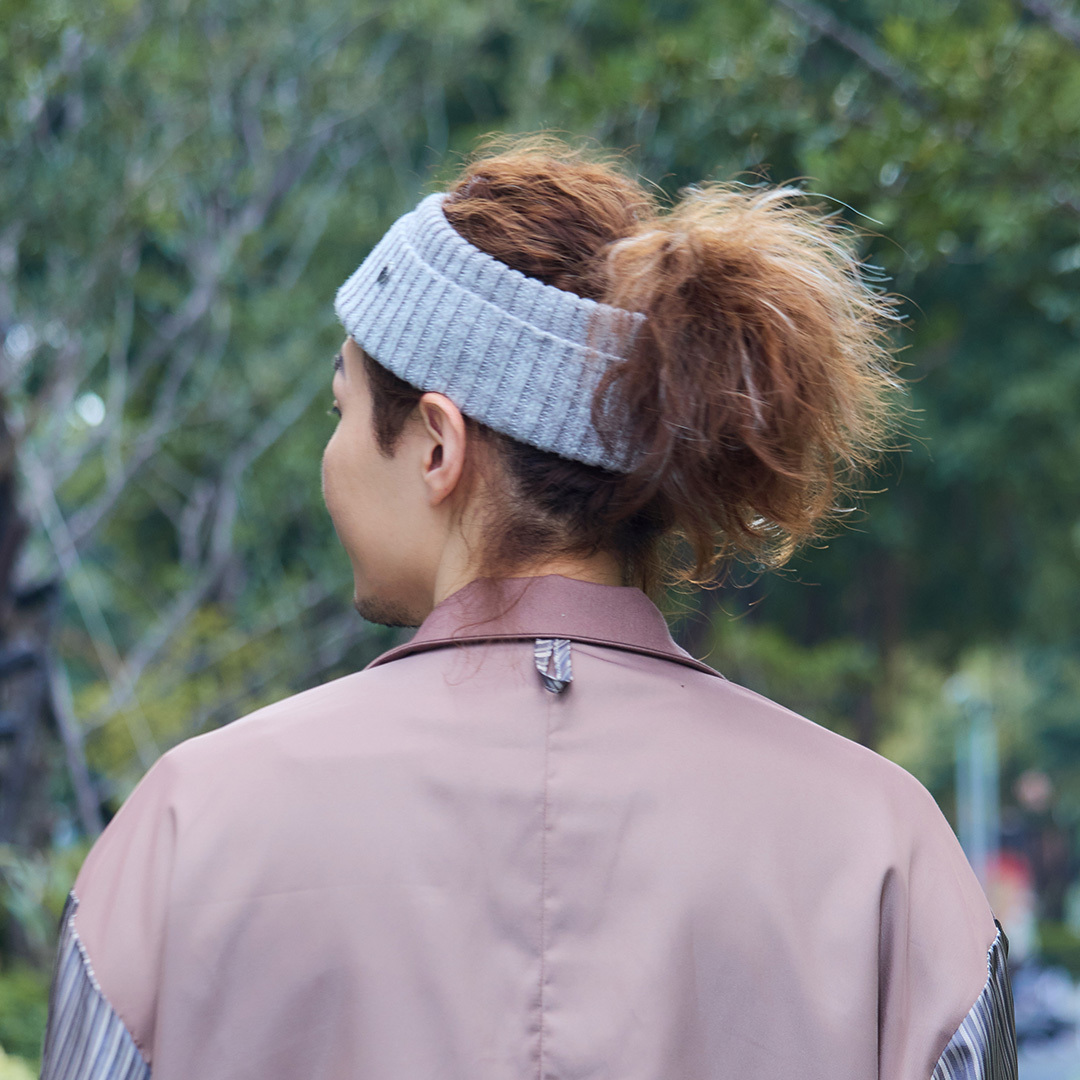 ICON金屬銀牌 反摺厚磅針織頭帶－雪花灰