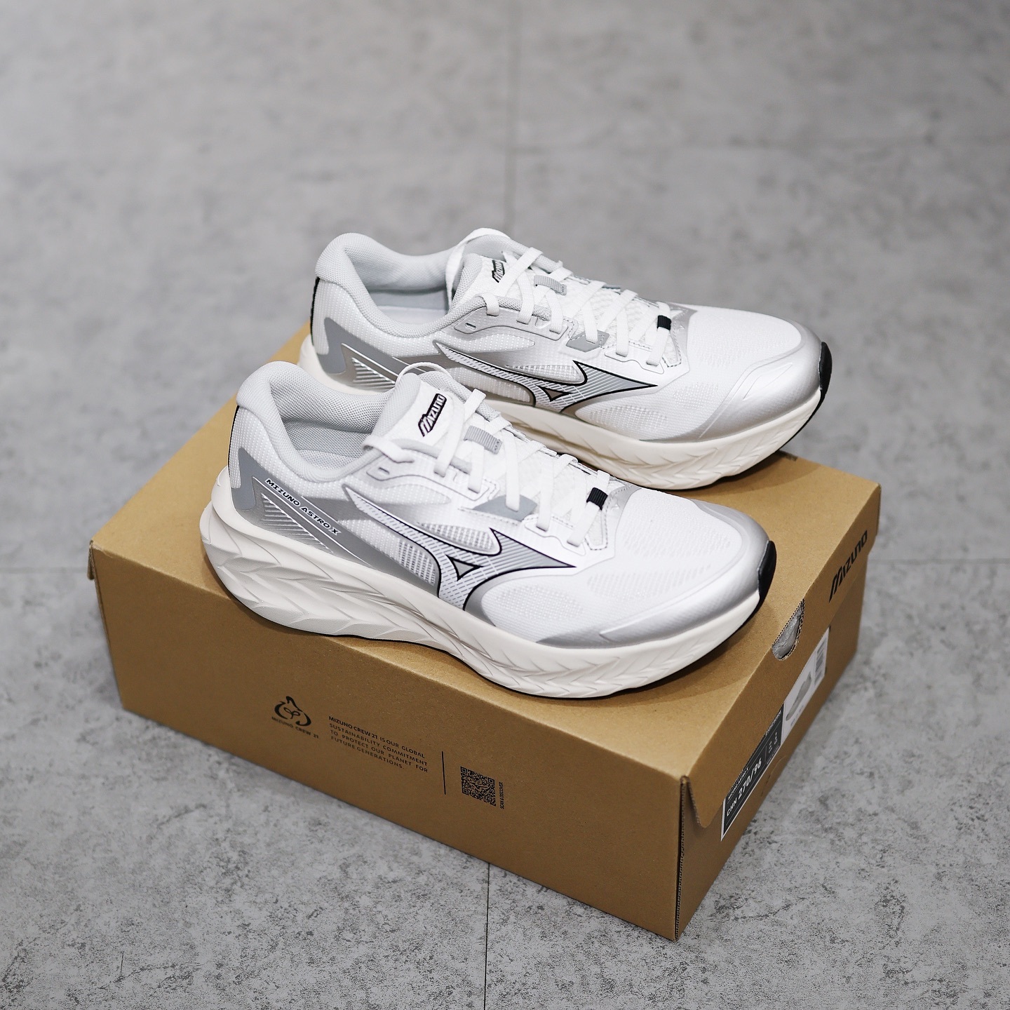 Mizuno ASTRO X  Silver Grey 灰銀色 D1GH250506