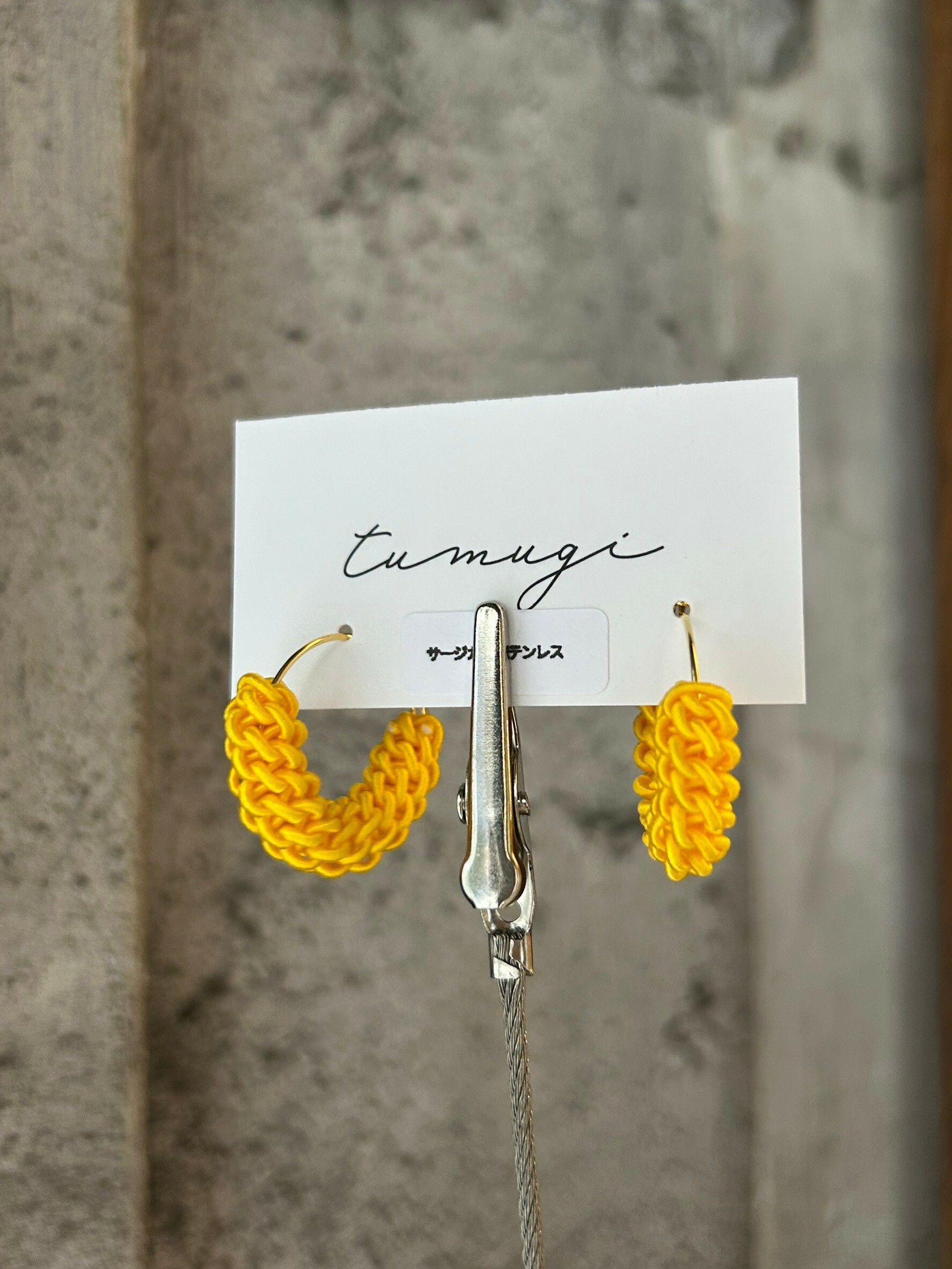 [TUMUGI] 水引環形耳環（小） | 濃黃 | 耳針 | NO.103