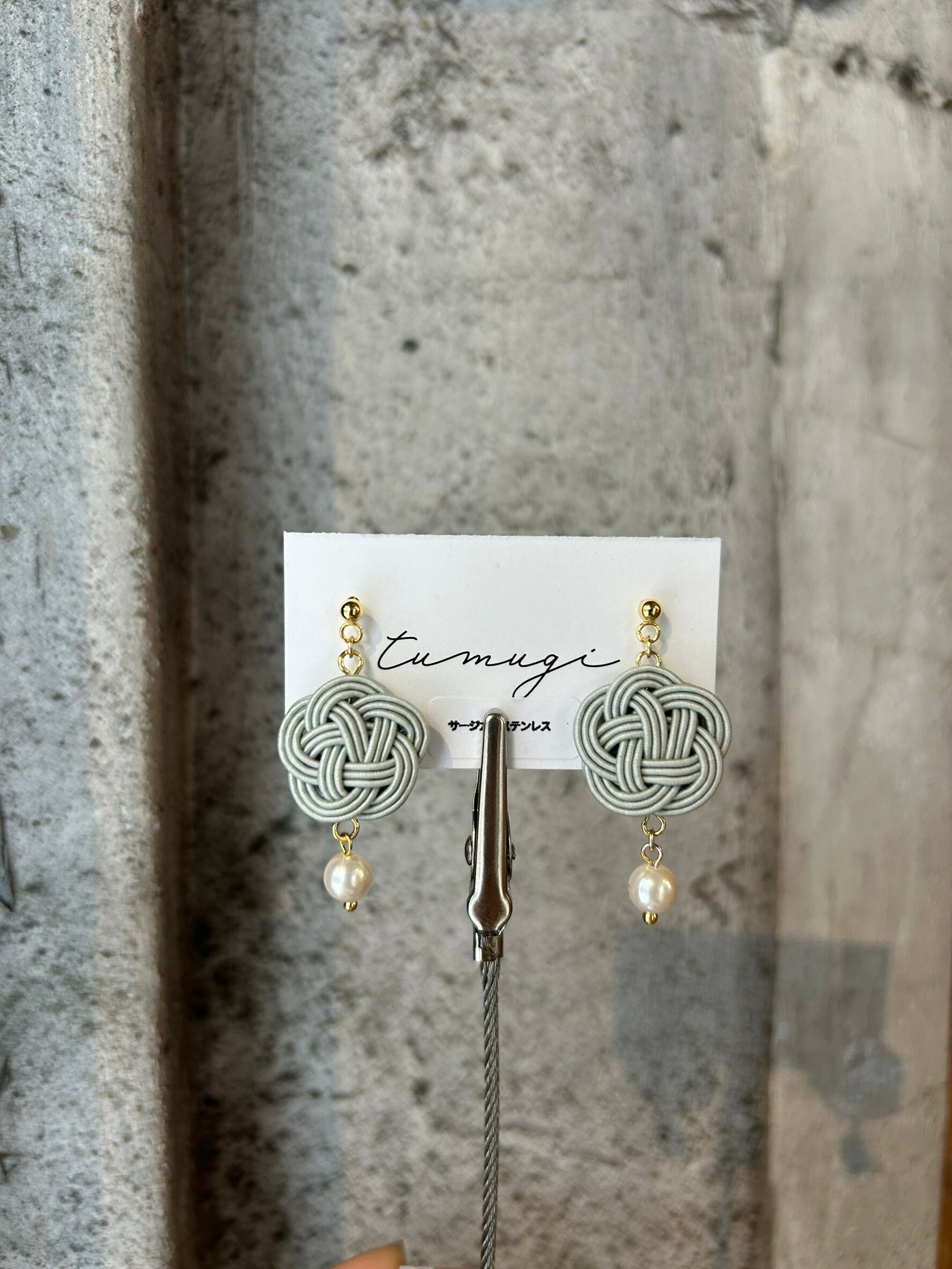 [TUMUGI] 水引梅結x珍珠耳環 | 青磁色 | 耳針 | NO.17