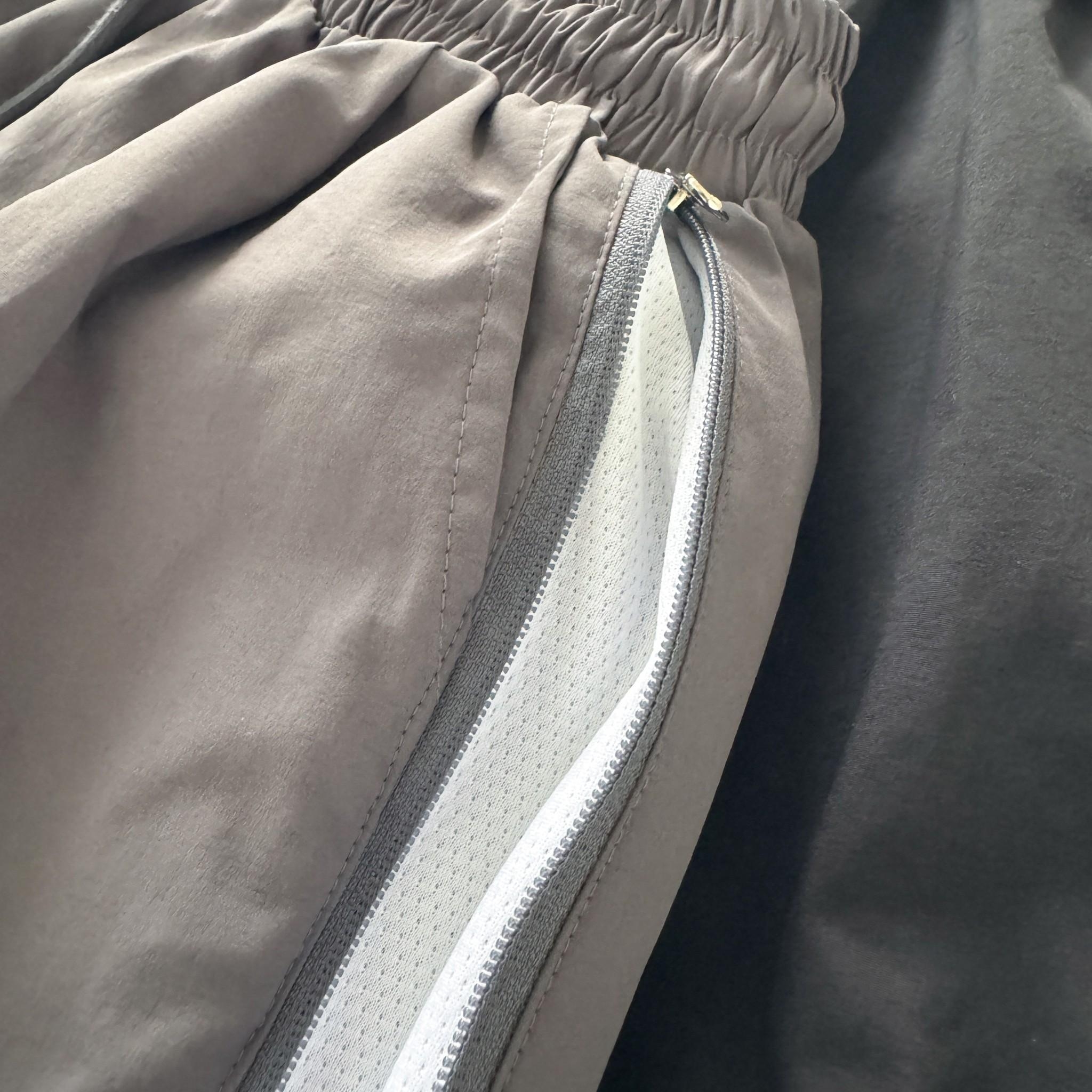 韓國短褲 拉鍊拼布網眼短褲 1738