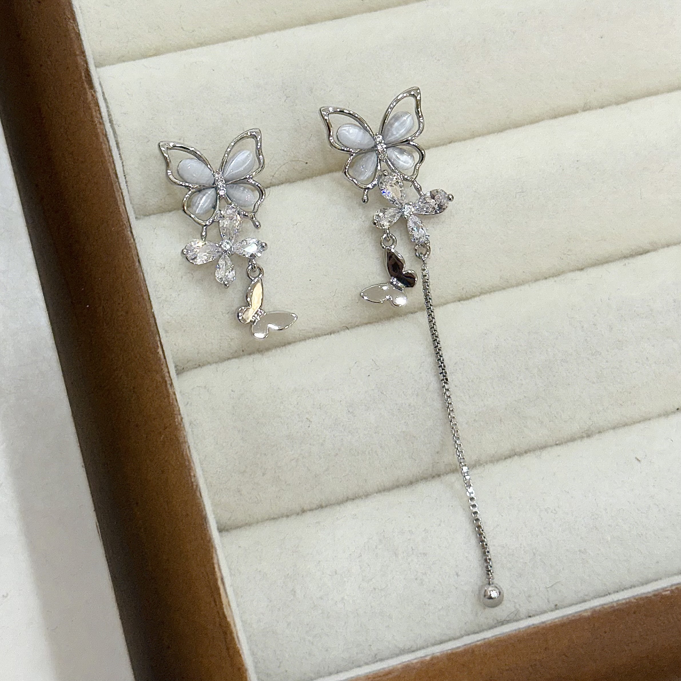 M54鋯石貓眼蝴蝶不對稱垂吊