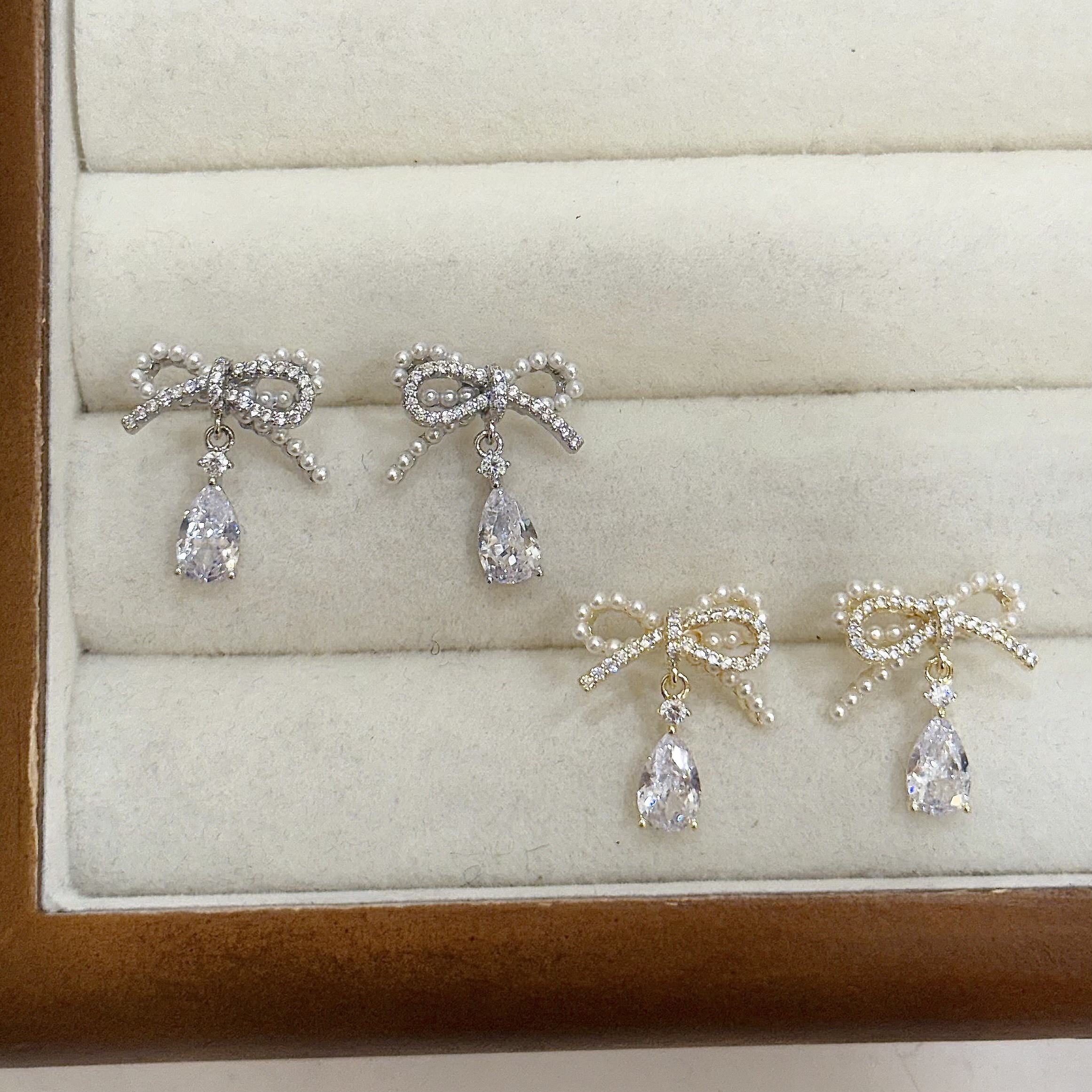 M96排鑽珍珠蝴蝶結水滴垂吊