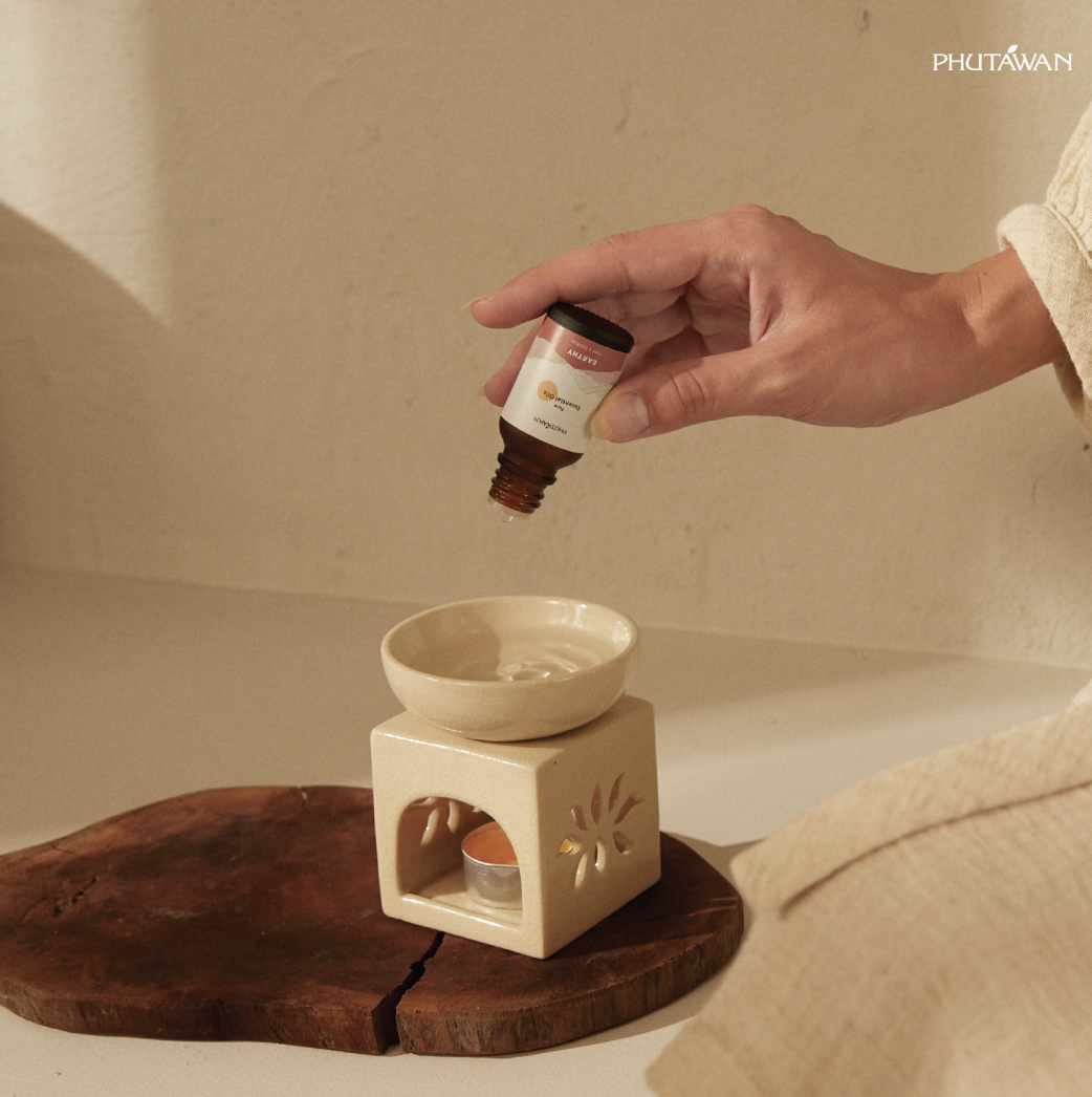 泰國 PHUTAWAN香薰精油 15ML（T3 PU585）