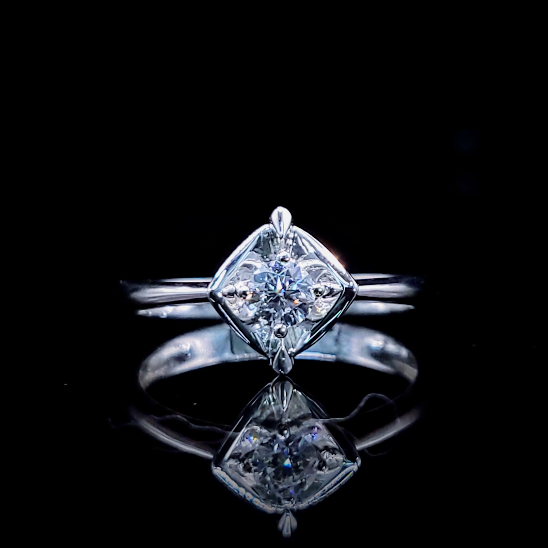 18K White Gold 0.19ct Diamond Ring