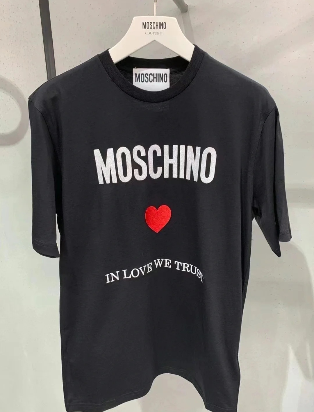 MOSCHINO 成人款 黑色 愛心Tee