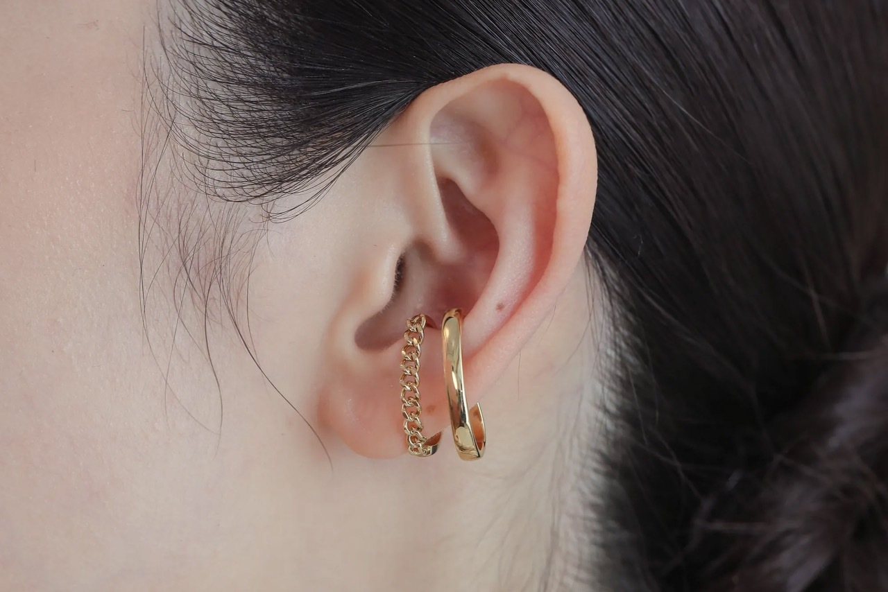 orbit-of-light-stainless-steel-ear-cuff