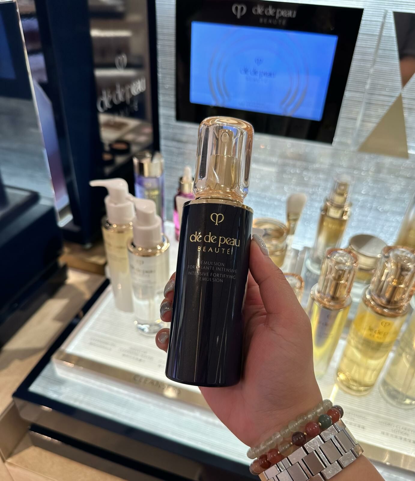 【Clé de Peau Beauté】 鉑鑽夜間修護乳液 125ml