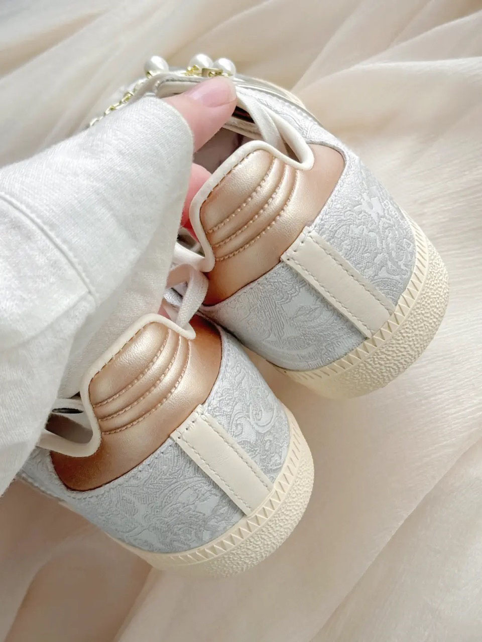ADIDAS SAMBA OG 奶茶灰蕾絲香檳金金色灰色綢緞珍珠宋雨琦代言同