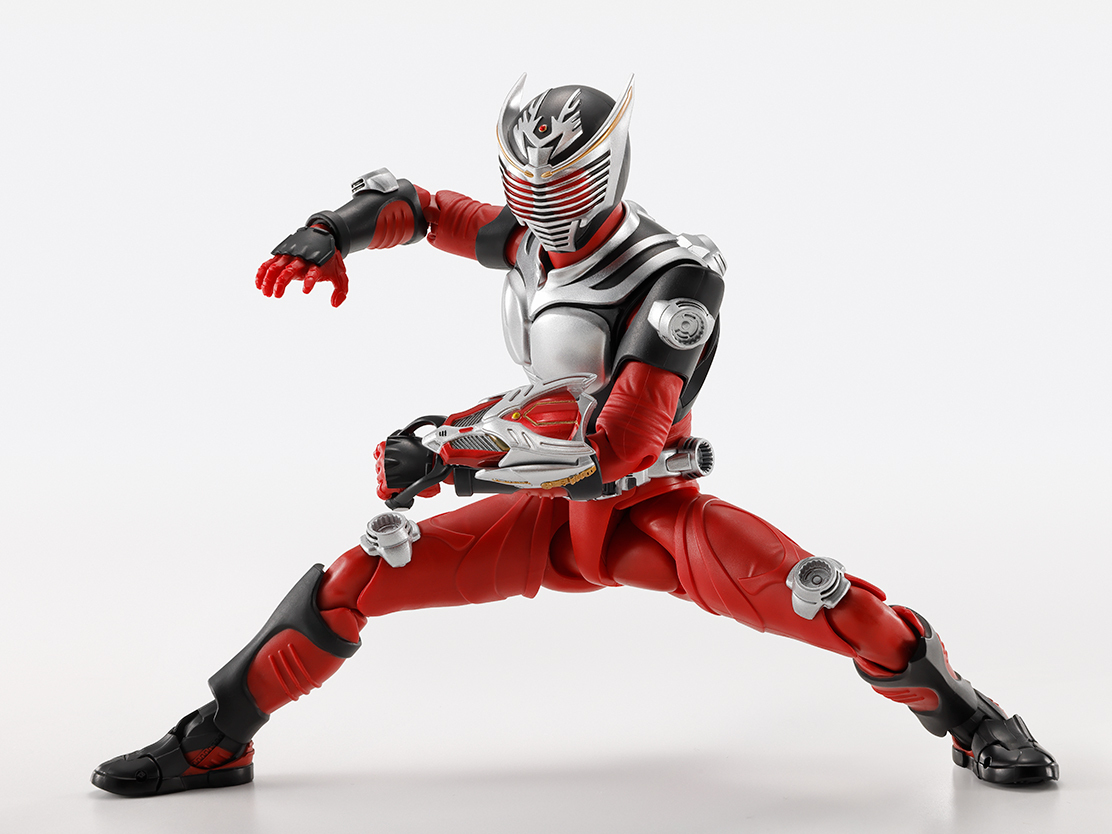 S.H.Figuarts(真骨彫製法)  MASKED RIDER RYUKI 龍騎